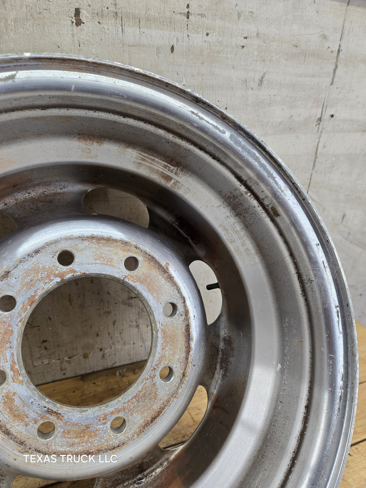 1999-2004 Ford F250 F350 Super Duty Excursion 16 x 7" Polished Aluminum Wheel Rim 8 x 170