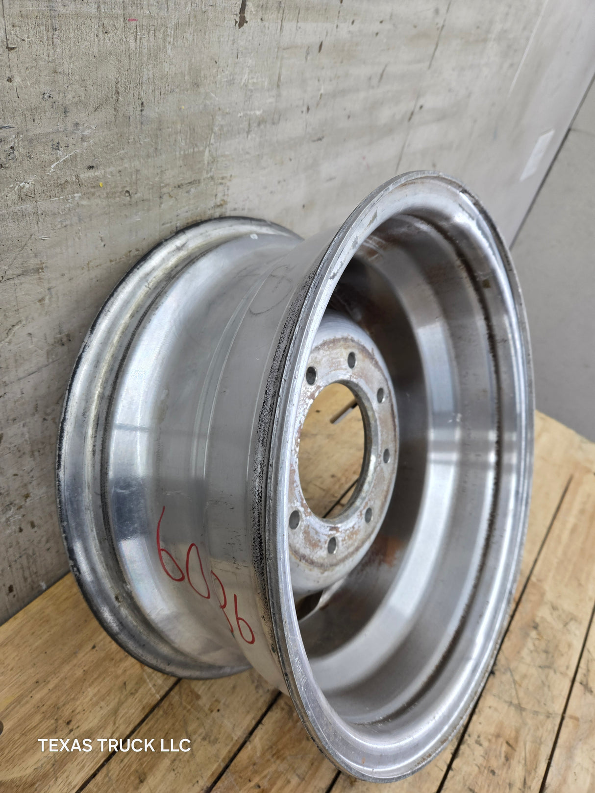 1999-2004 Ford F250 F350 Super Duty Excursion 16 x 7" Polished Aluminum Wheel Rim 8 x 170