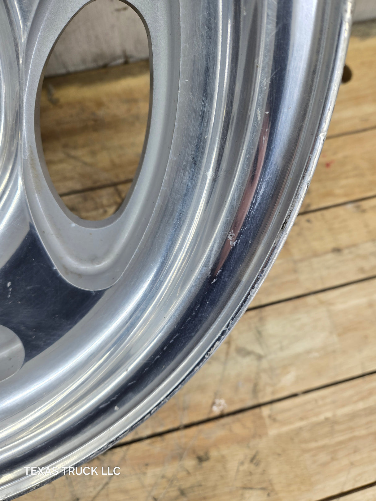1999-2004 Ford F250 F350 Super Duty Excursion 16" Polished Aluminum Wheel Rim