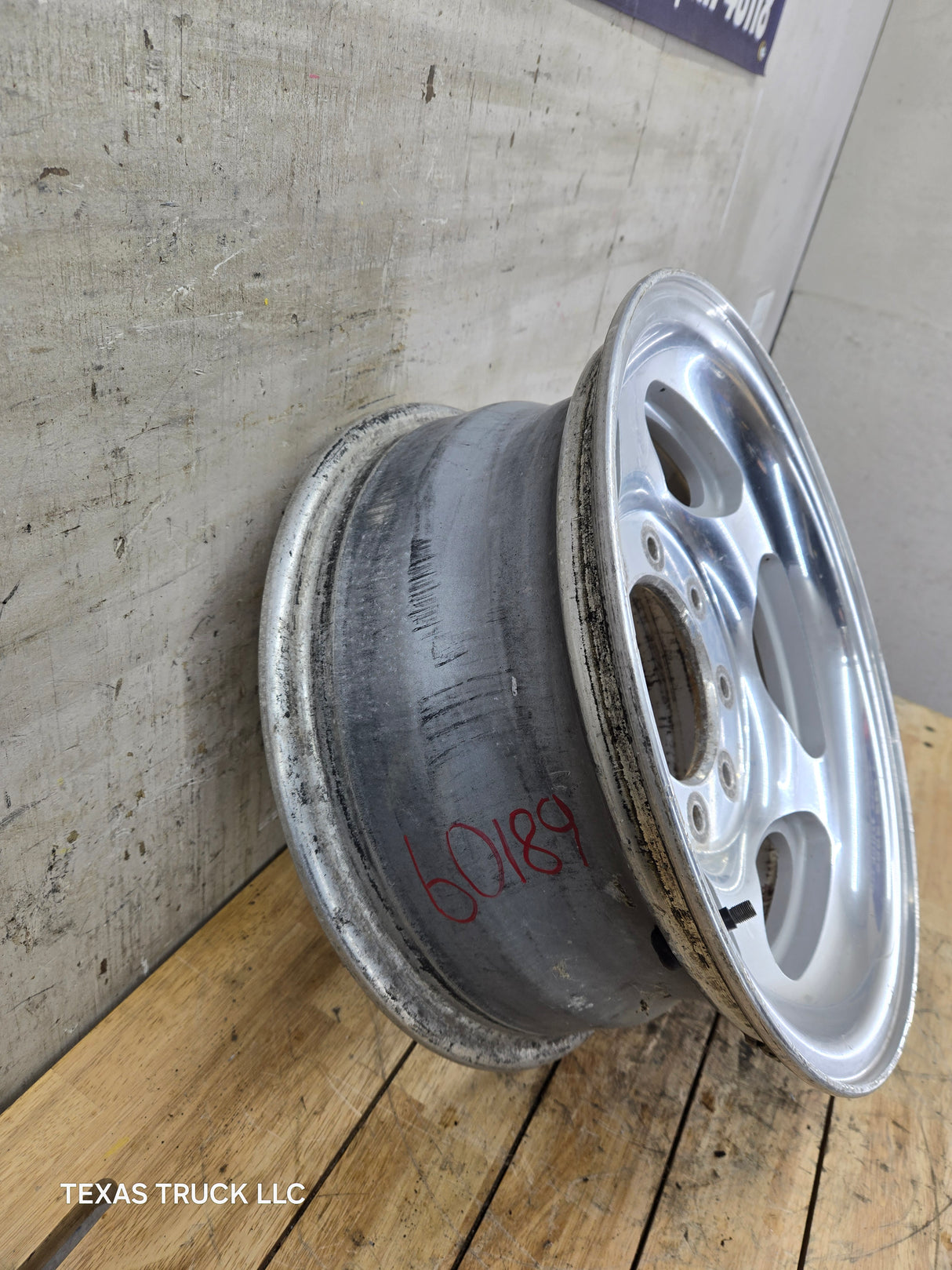 1999-2004 Ford F250 F350 Super Duty Excursion 16" Polished Aluminum Wheel Rim