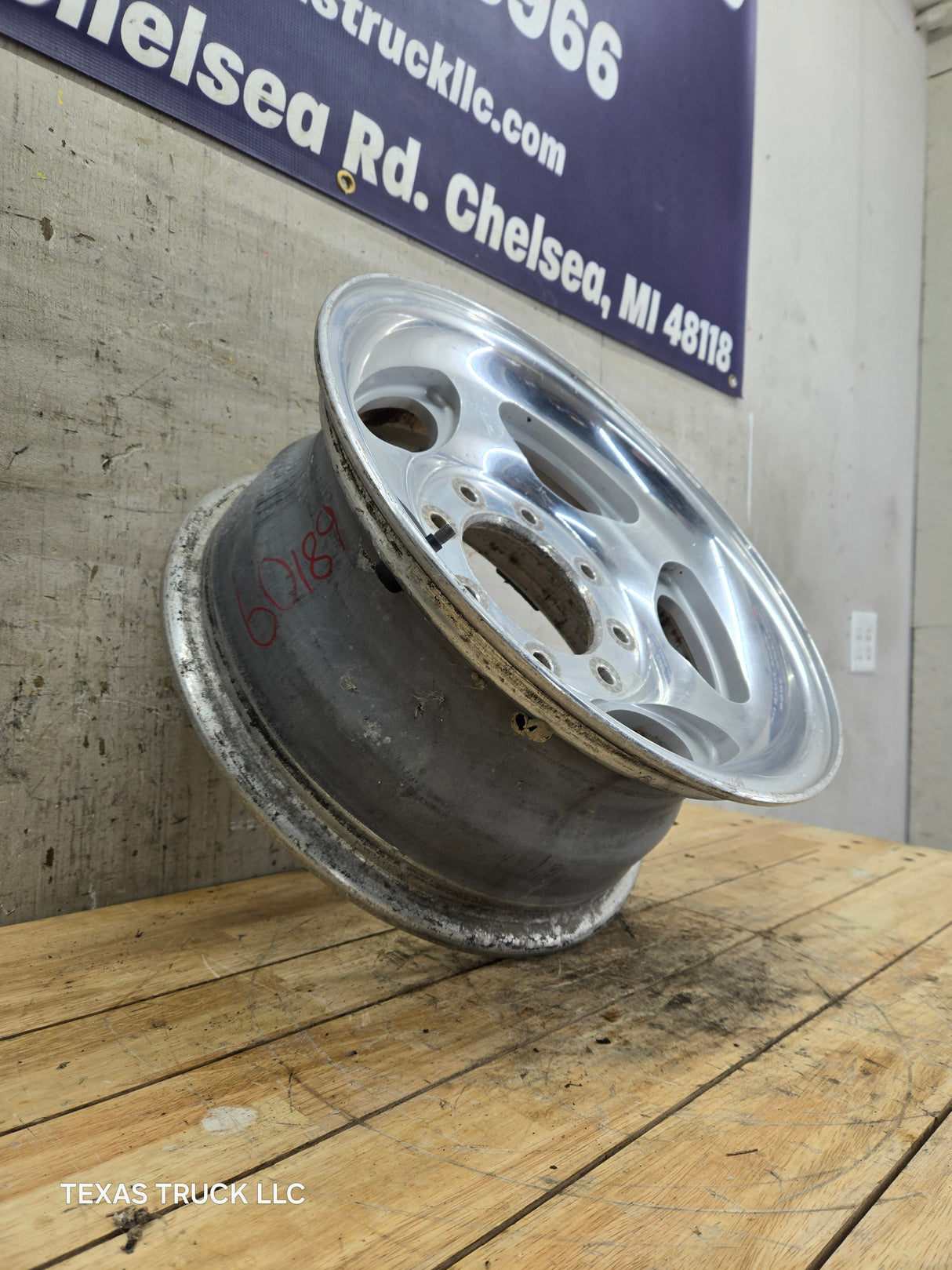 1999-2004 Ford F250 F350 Super Duty Excursion 16" Polished Aluminum Wheel Rim