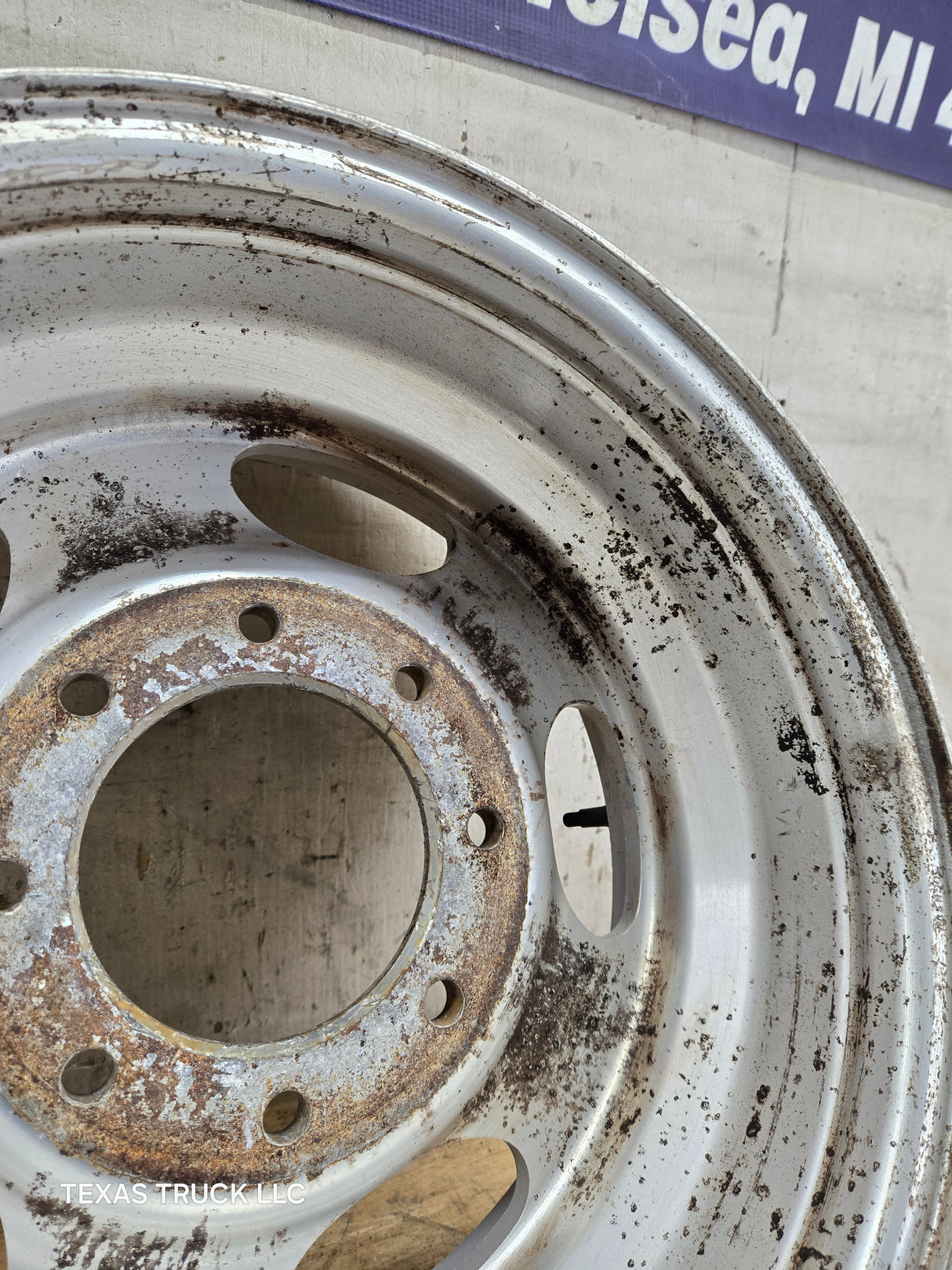 1999-2004 Ford F250 F350 Super Duty Excursion 16" Polished Aluminum Wheel Rim