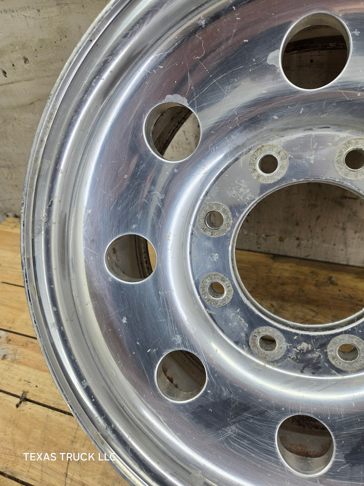 1999-2004 Ford F250 F350 Super Duty Excursion 16" Polished Aluminum Wheel Rim