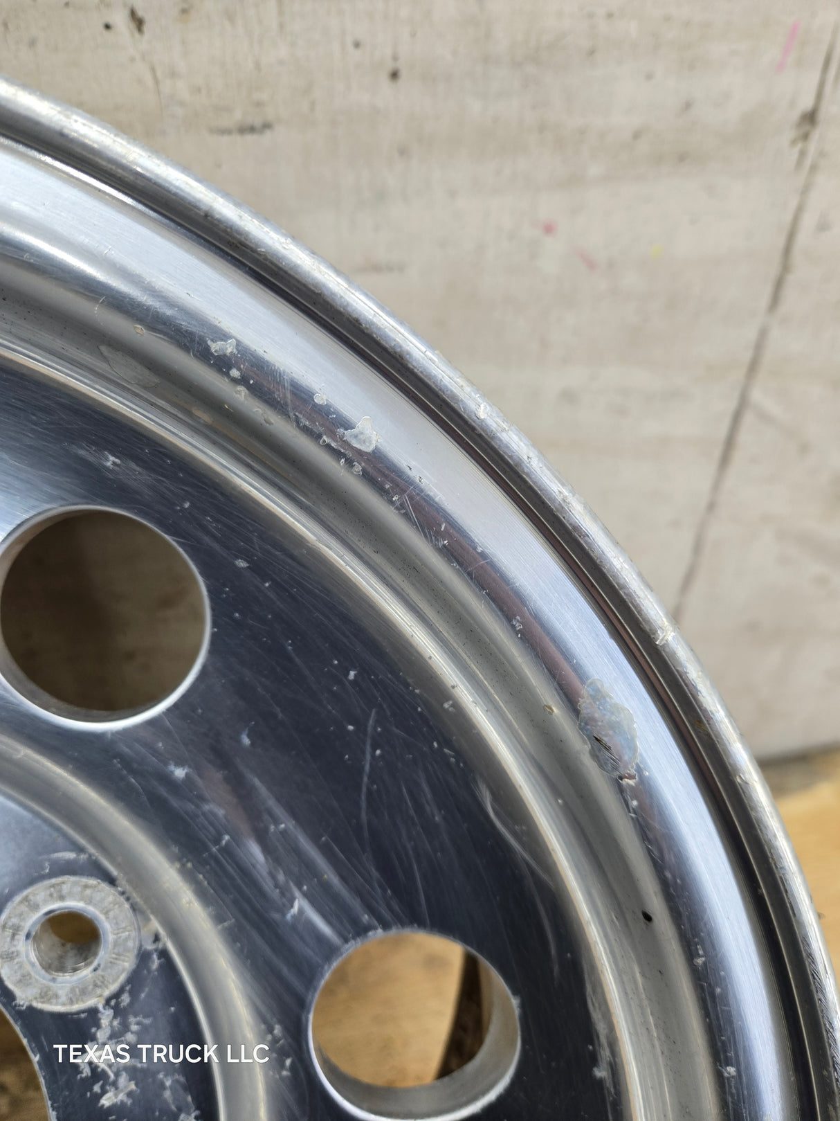 1999-2004 Ford F250 F350 Super Duty Excursion 16" Polished Aluminum Wheel Rim