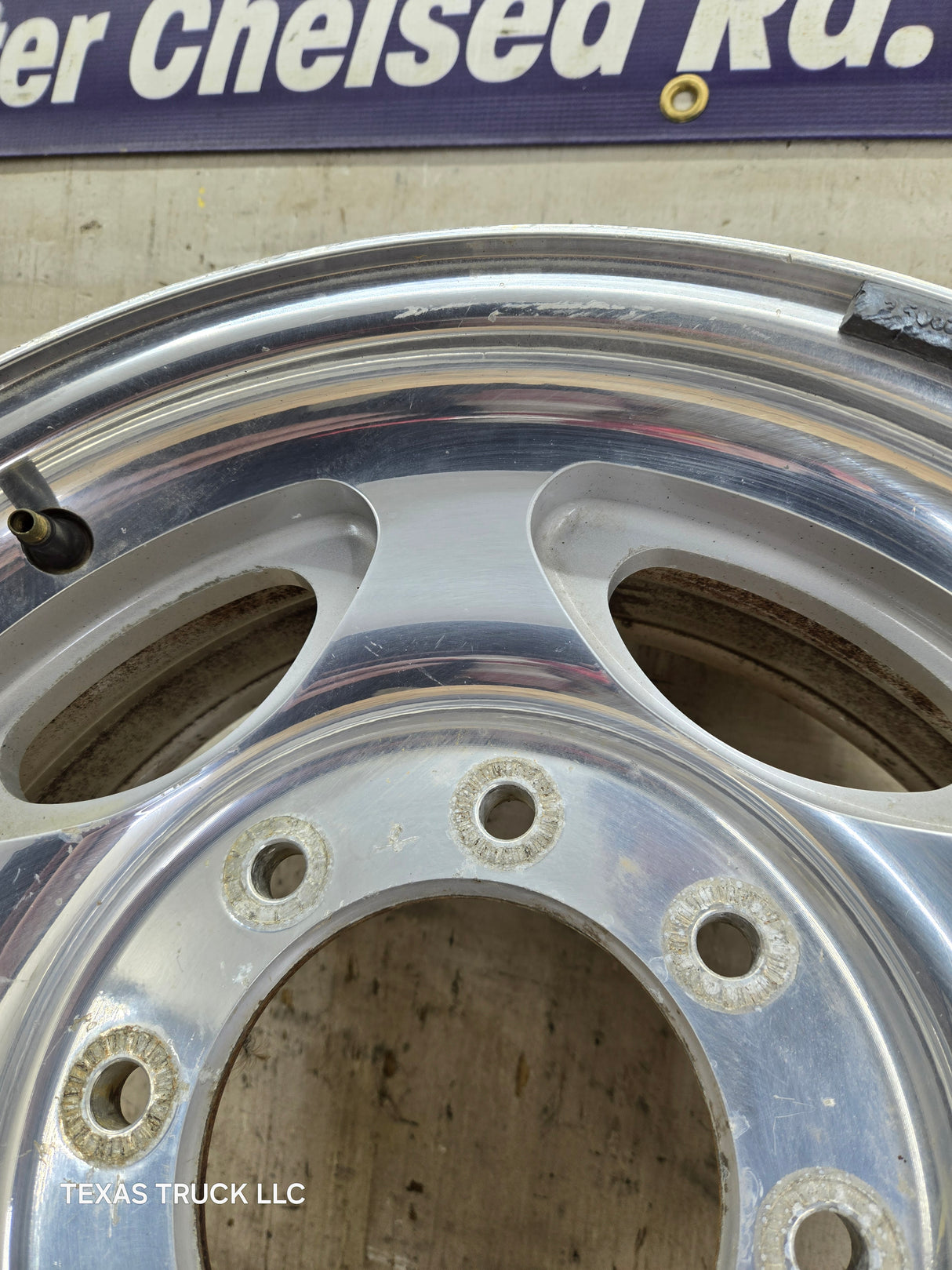 1999-2004 Ford F250 F350 Super Duty Excursion 16" Polished Aluminum Wheel Rim