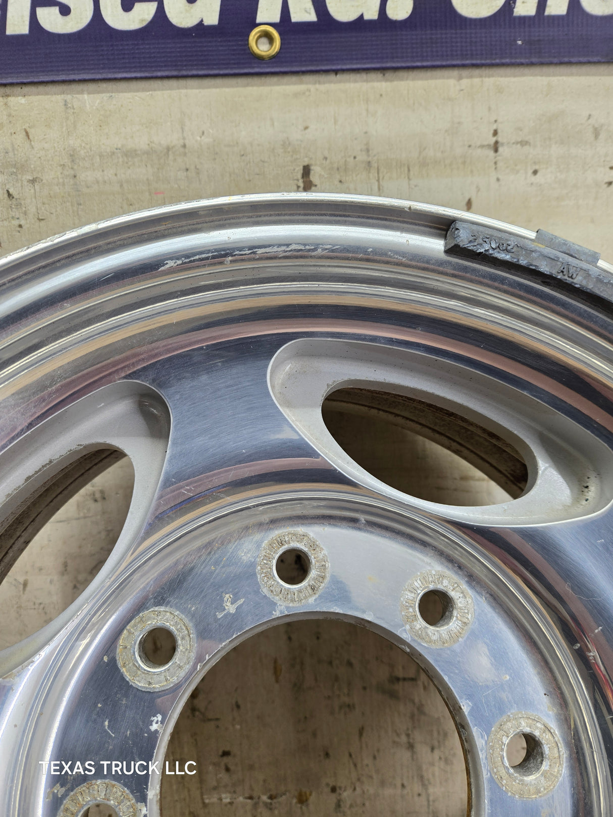 1999-2004 Ford F250 F350 Super Duty Excursion 16" Polished Aluminum Wheel Rim