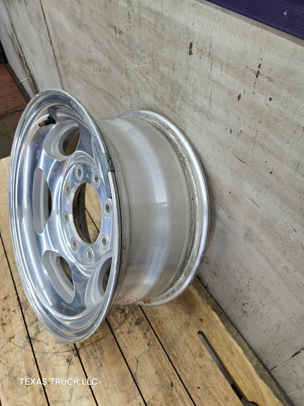 1999-2004 Ford F250 F350 Super Duty Excursion 16" Polished Aluminum Wheel Rim