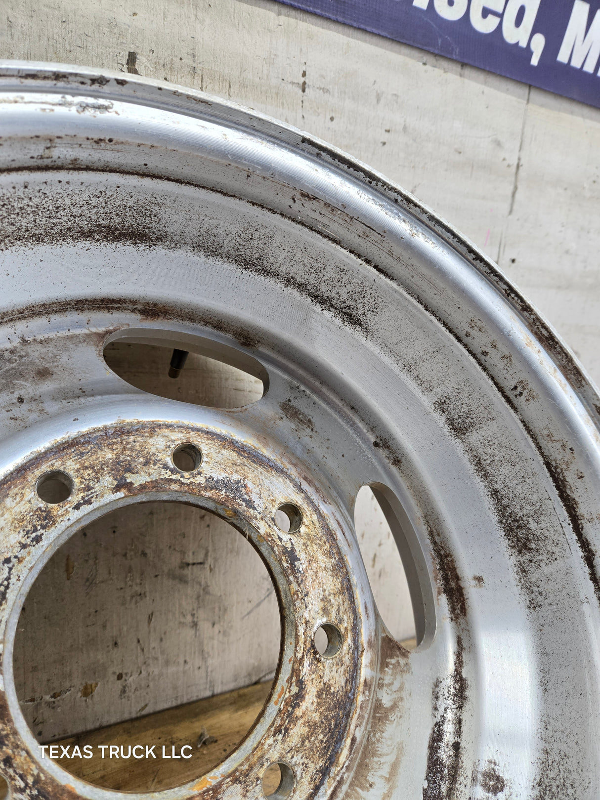 1999-2004 Ford F250 F350 Super Duty Excursion 16" Polished Aluminum Wheel Rim