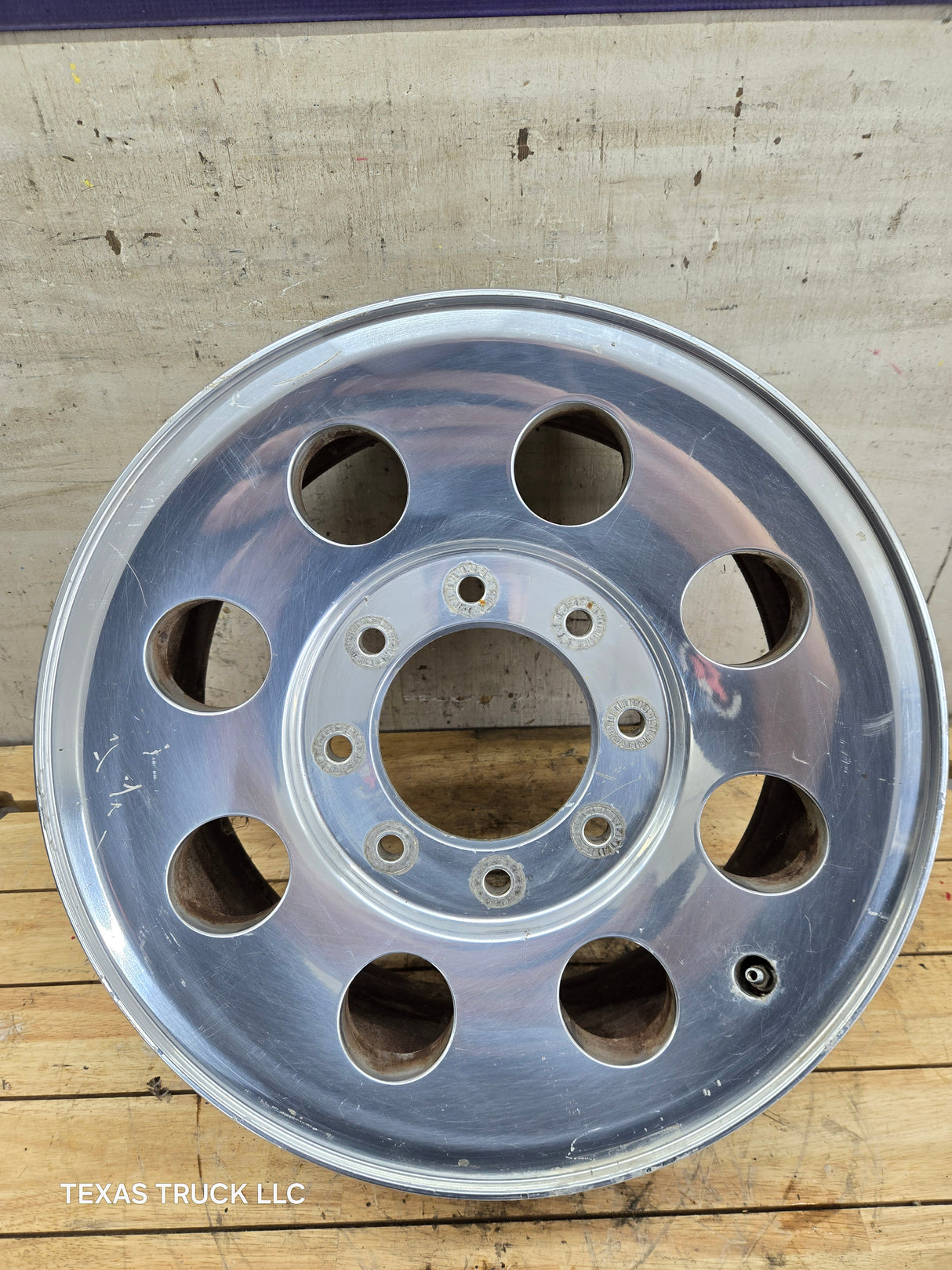 2005-2007 Ford Super Duty F250 F350 17" x 7.5" Aluminum Wheel 8x170 SRW
