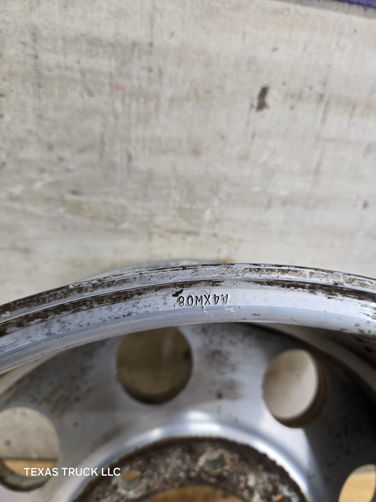 2005-2007 Ford Super Duty F250 F350 17" x 7.5" Aluminum Wheel 8x170 SRW