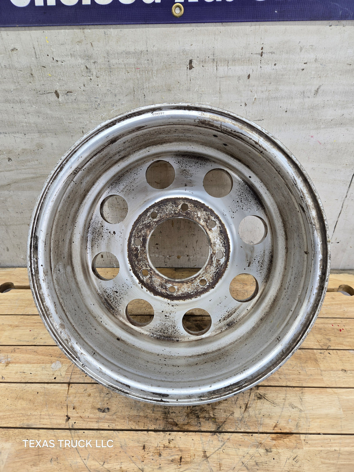 2005-2007 Ford Super Duty F250 F350 17" x 7.5" Aluminum Wheel 8x170 SRW