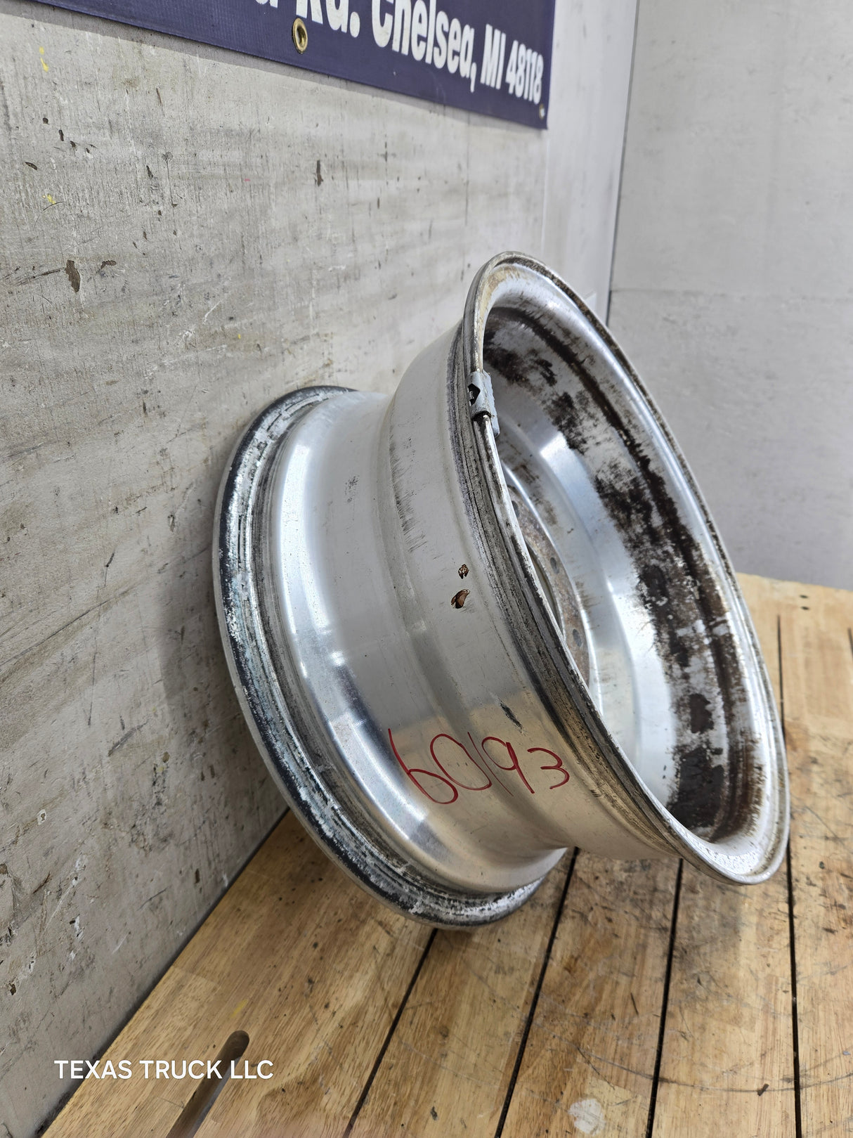 1999-2004 Ford F250 F350 Super Duty Excursion 16 x 7" Brushed Aluminum Wheel Rim 8 x 170