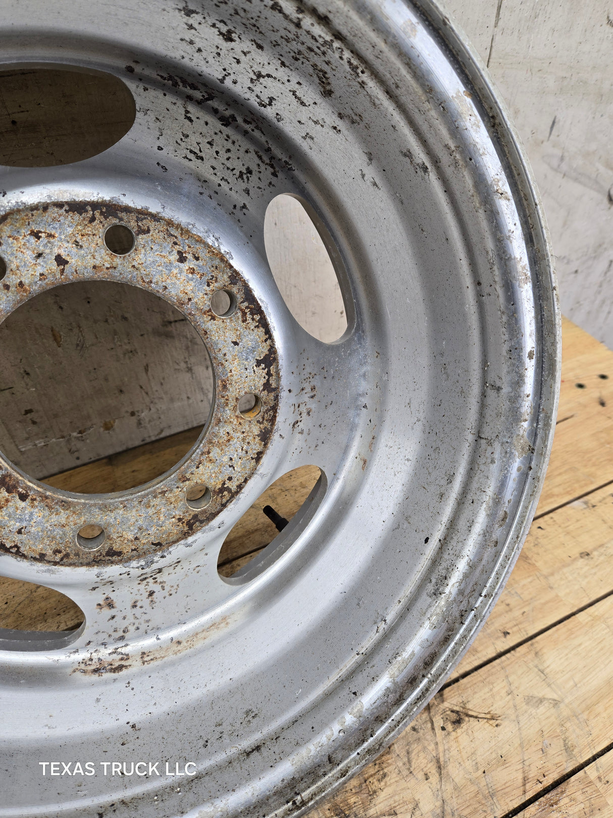 1999-2004 Ford F250 F350 Super Duty Excursion 16 x 7" Polished Aluminum Wheel Rim 8 x 170