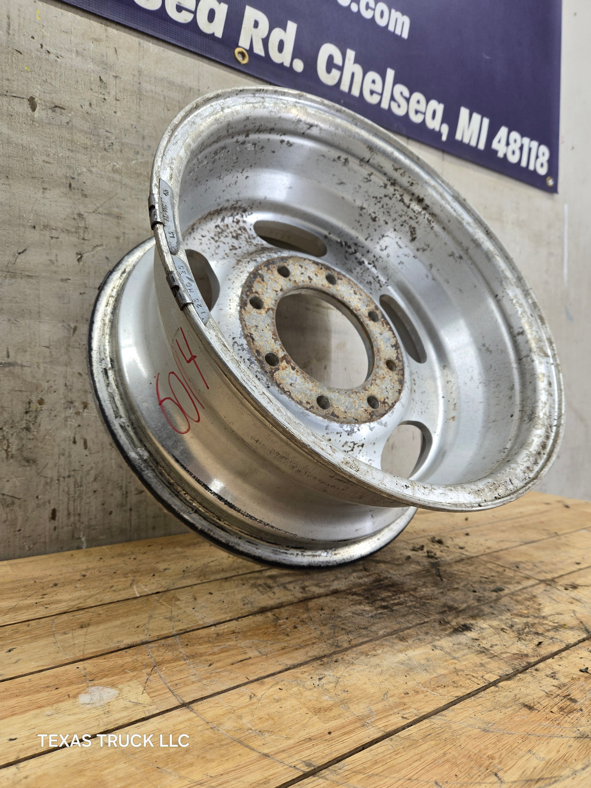 1999-2004 Ford F250 F350 Super Duty Excursion 16 x 7" Polished Aluminum Wheel Rim 8 x 170