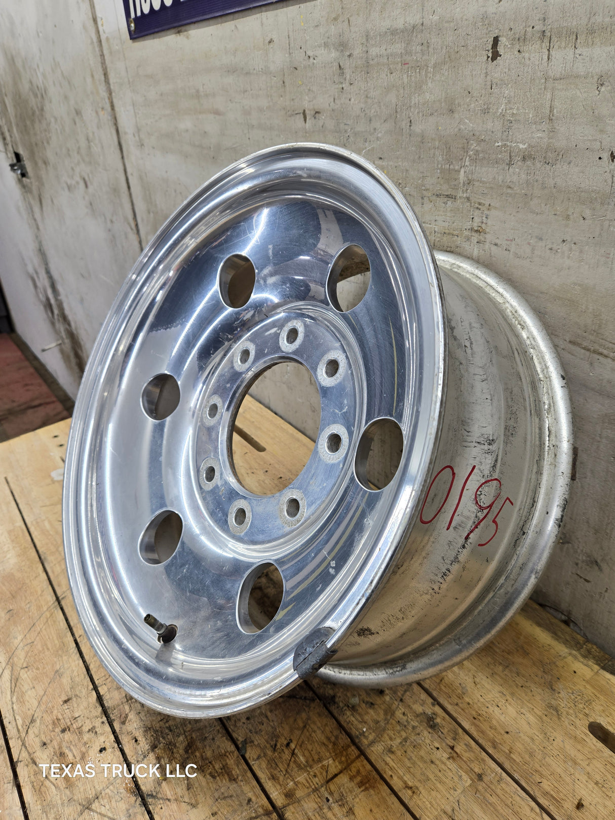 1999-2004 Ford F250 F350 Super Duty Excursion 16 x 7" Polished Aluminum Wheel Rim 8 x 170