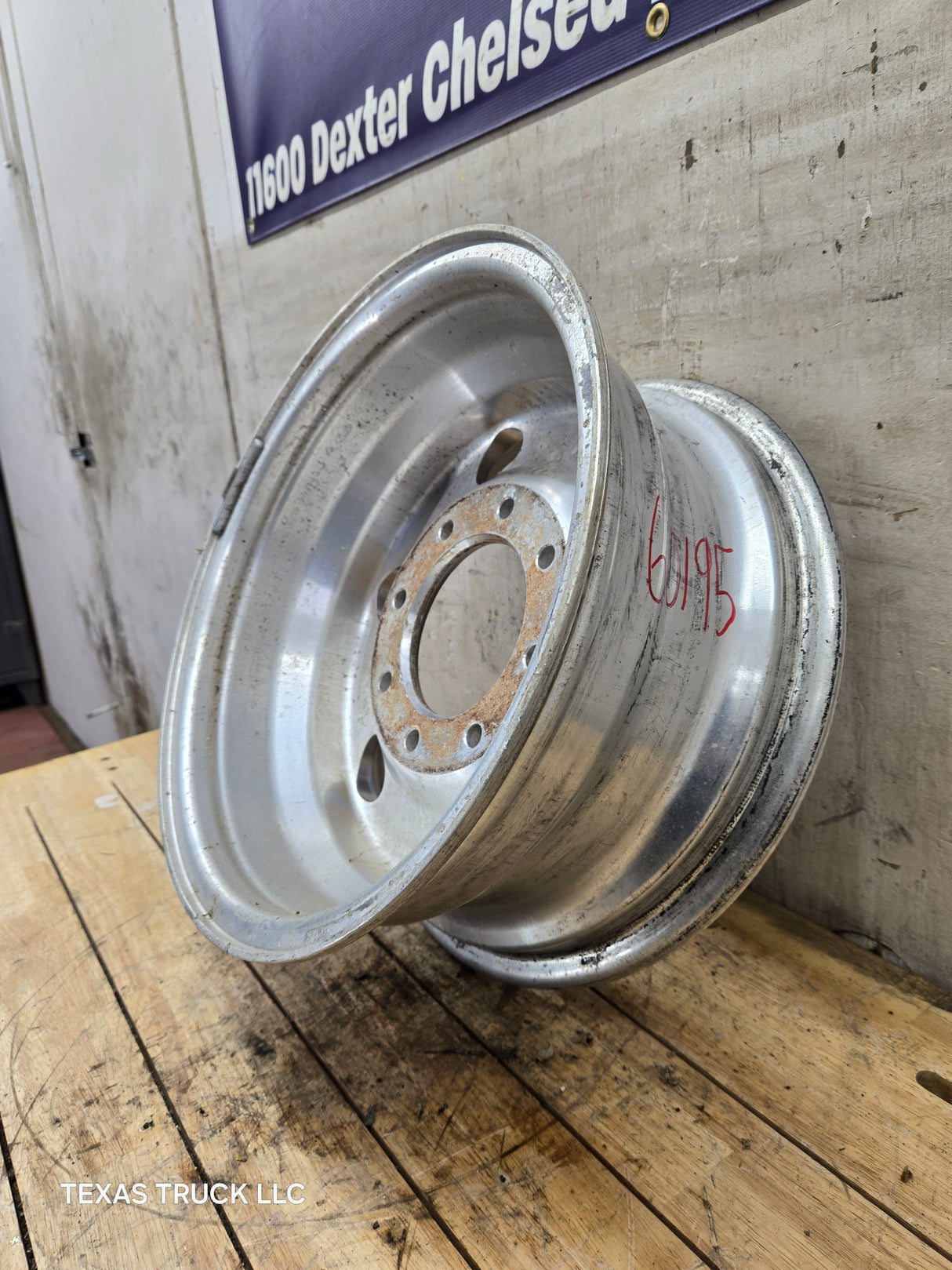 1999-2004 Ford F250 F350 Super Duty Excursion 16 x 7" Polished Aluminum Wheel Rim 8 x 170
