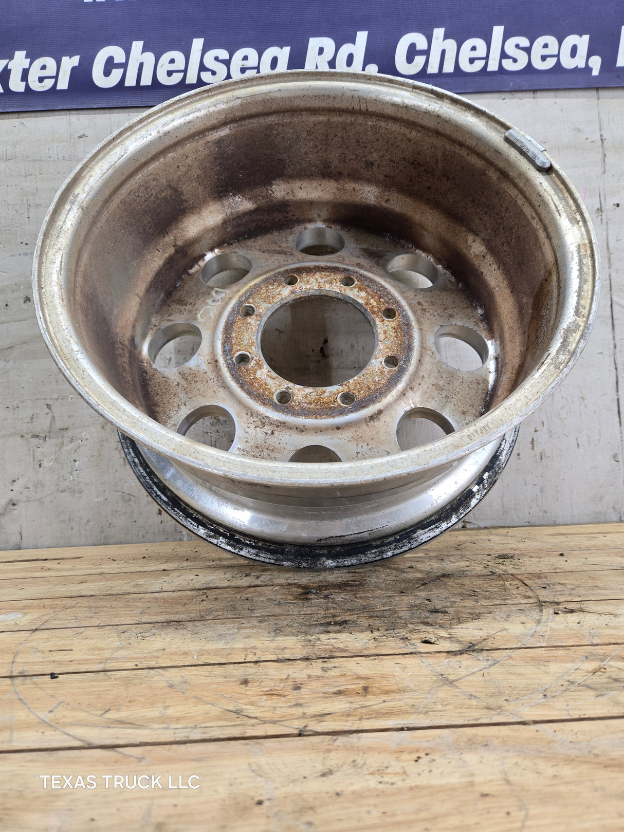 2005-2007 Ford Super Duty F250 F350 17" x 7.5" Aluminum Wheel 8x170 SRW