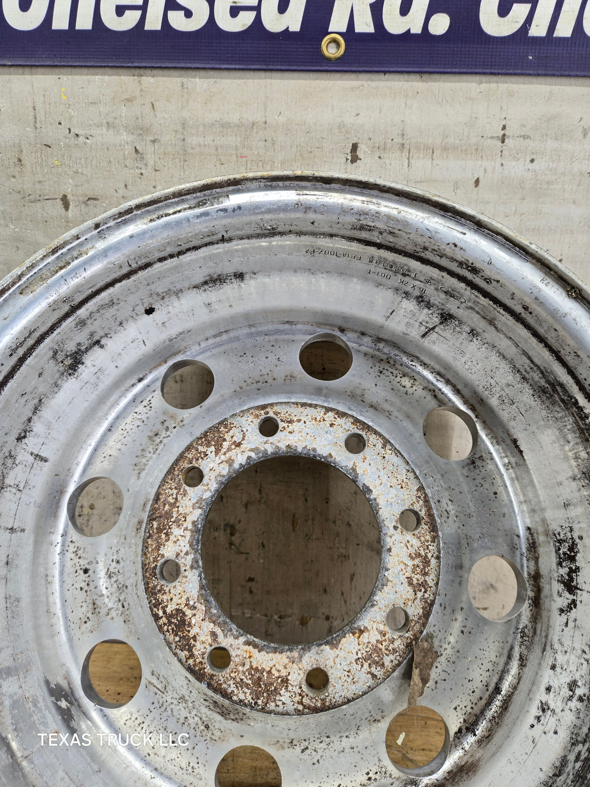 1999-2004 Ford F250 F350 Super Duty Excursion 16 x 7" Polished Aluminum Wheel Rim 8 x 170
