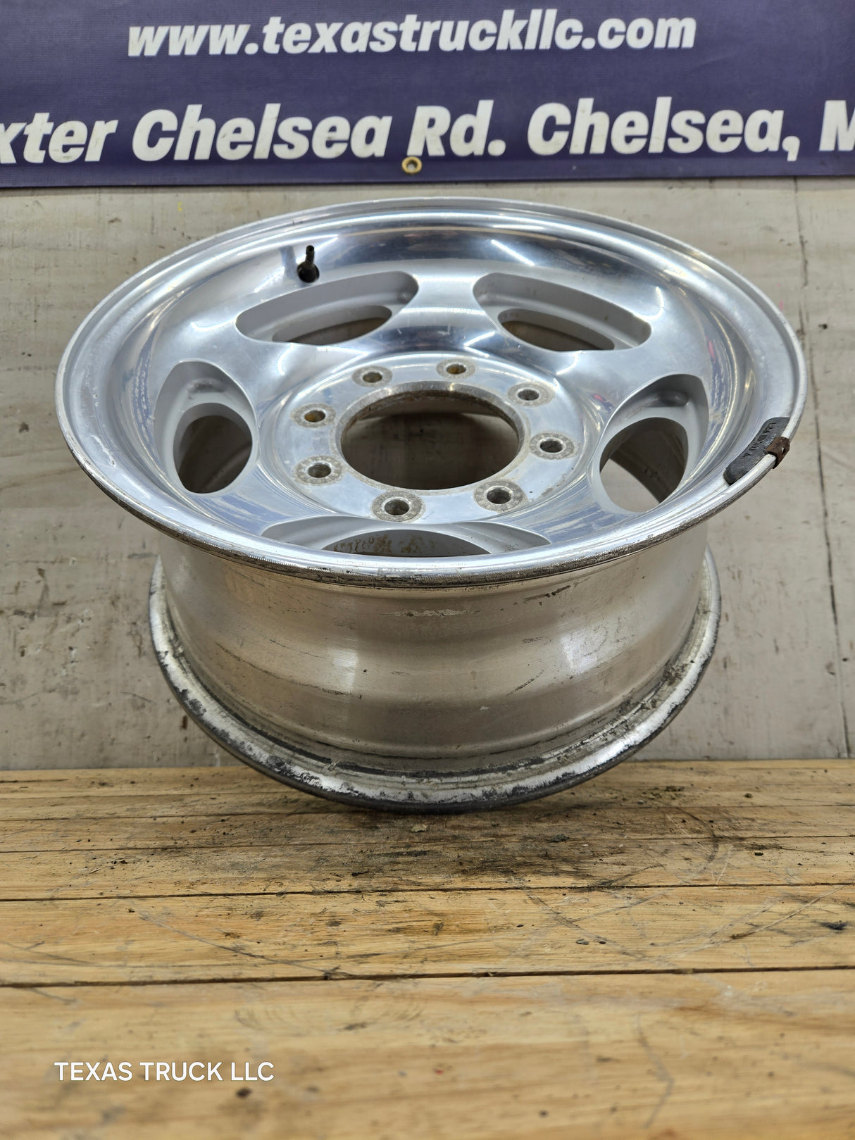 1999-2004 Ford F250 F350 Super Duty Excursion 16 x 7" Polished Aluminum Wheel Rim 8 x 170