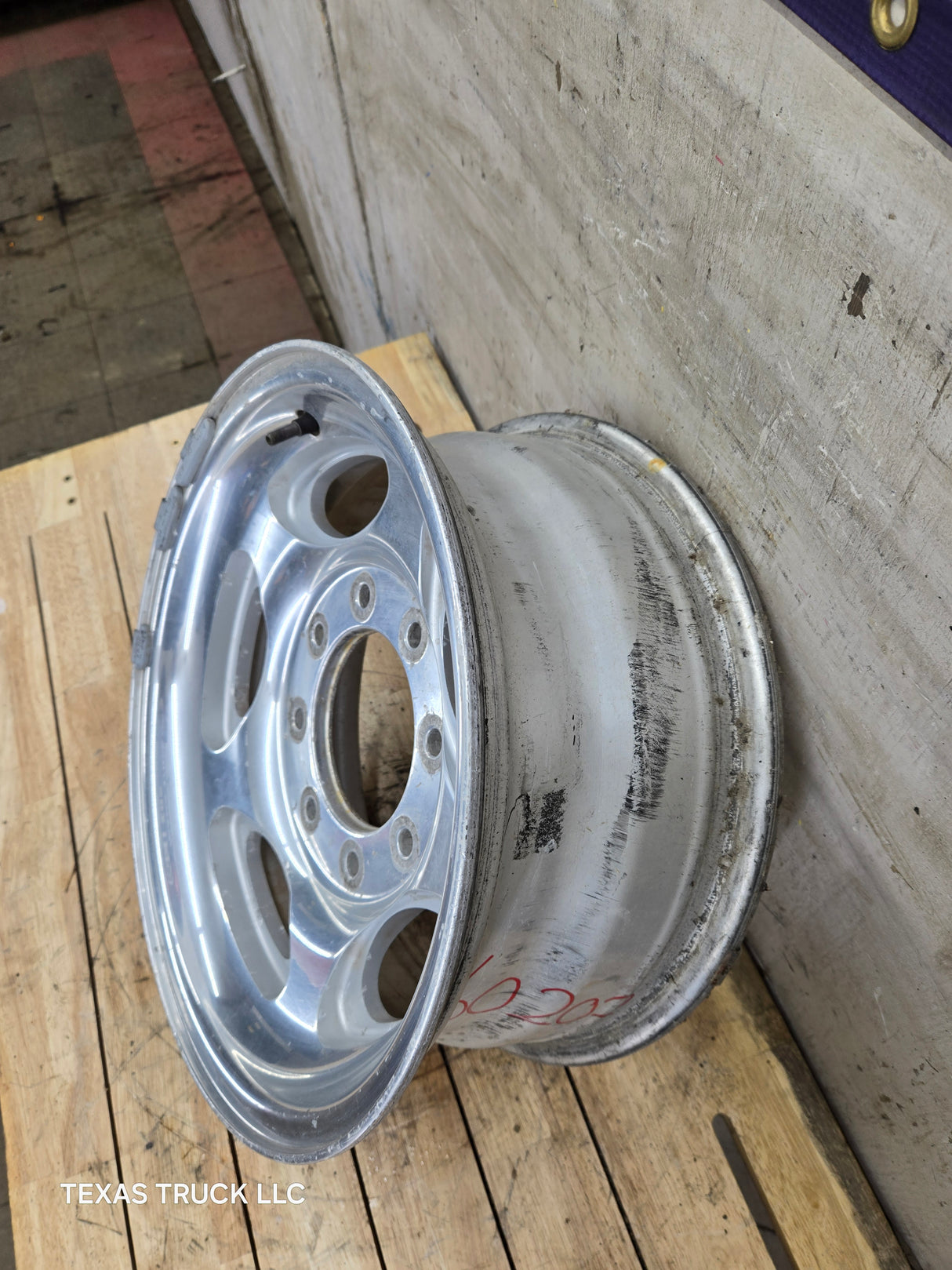 1999-2004 Ford F250 F350 Super Duty Excursion 16 x 7" Polished Aluminum Wheel Rim 8 x 170