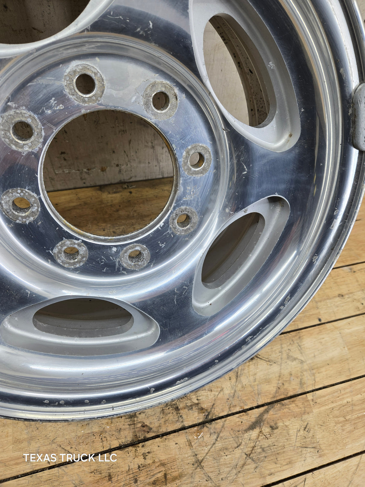 1999-2004 Ford F250 F350 Super Duty Excursion 16 x 7" Polished Aluminum Wheel Rim 8 x 170