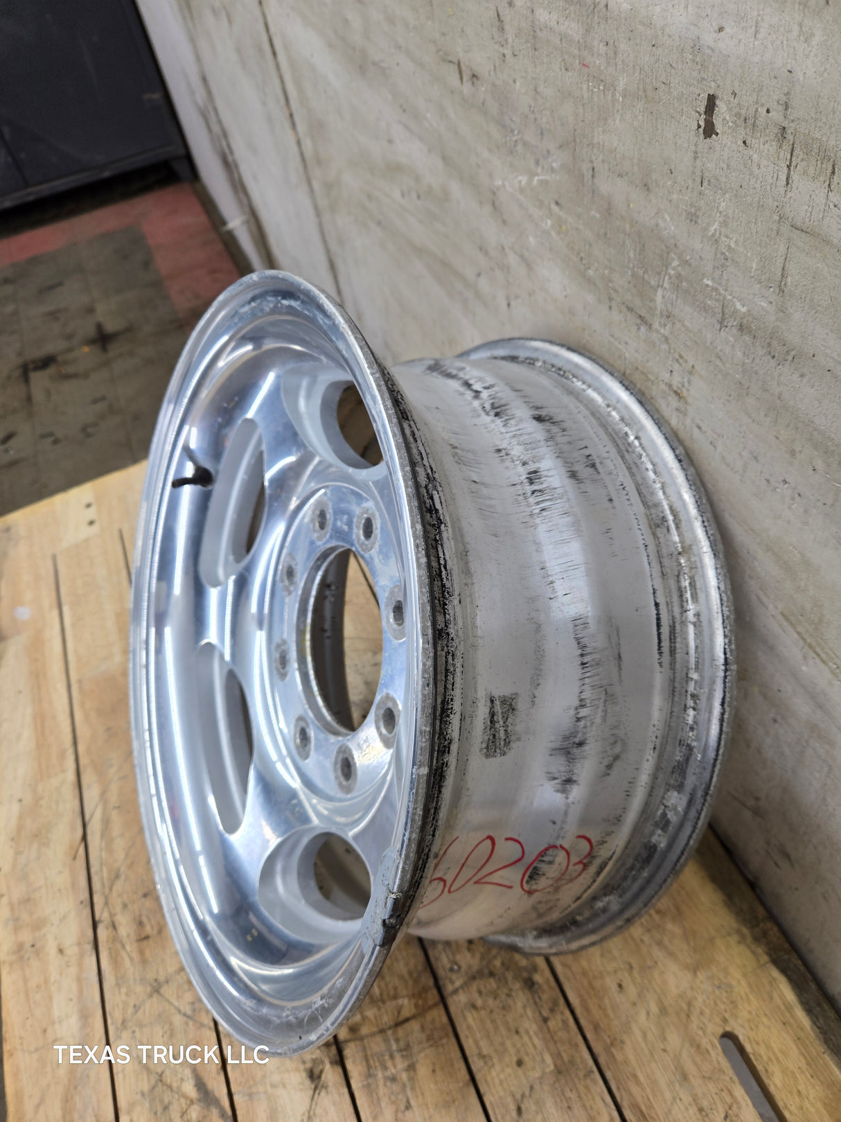 1999-2004 Ford F250 F350 Super Duty Excursion 16 x 7" Polished Aluminum Wheel Rim 8 x 170