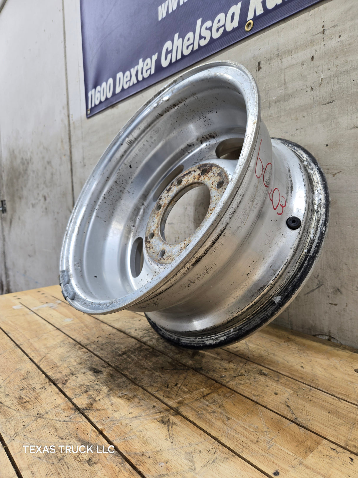 1999-2004 Ford F250 F350 Super Duty Excursion 16 x 7" Polished Aluminum Wheel Rim 8 x 170