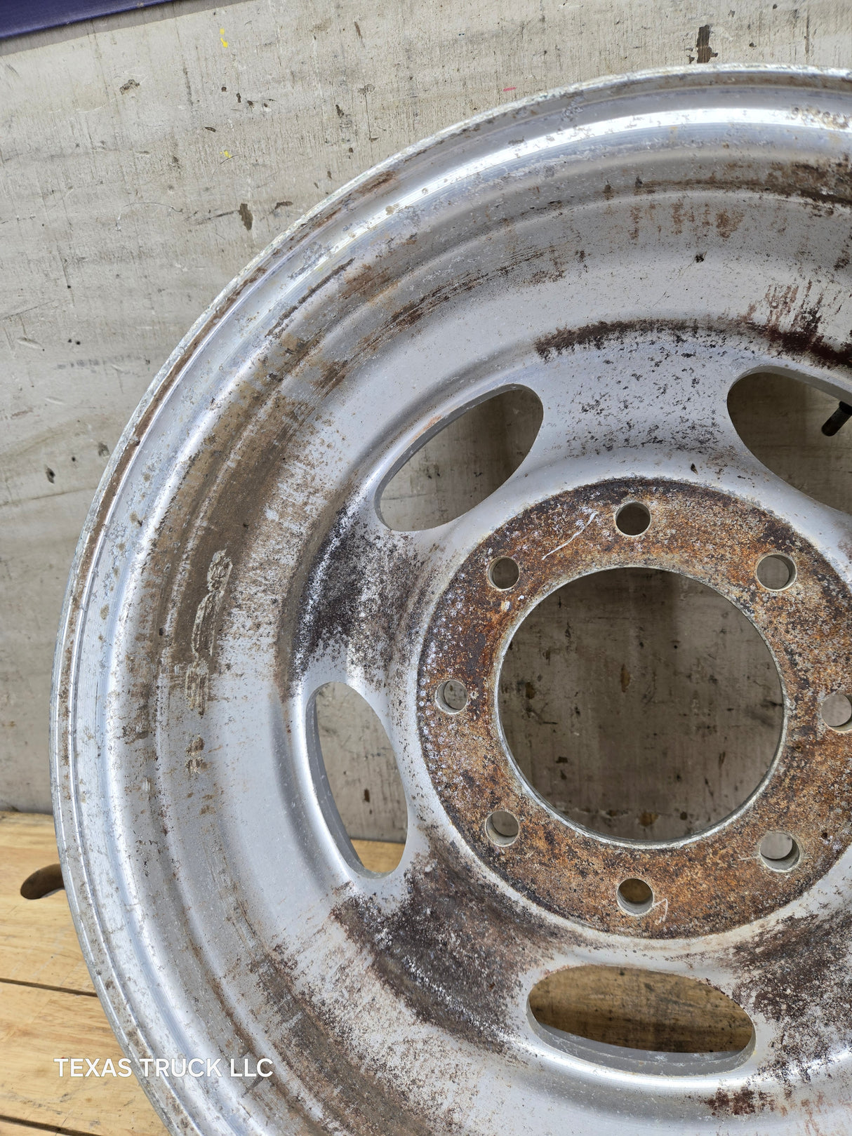 1999-2004 Ford F250 F350 Super Duty Excursion 16 x 7" Polished Aluminum Wheel Rim 8 x 170