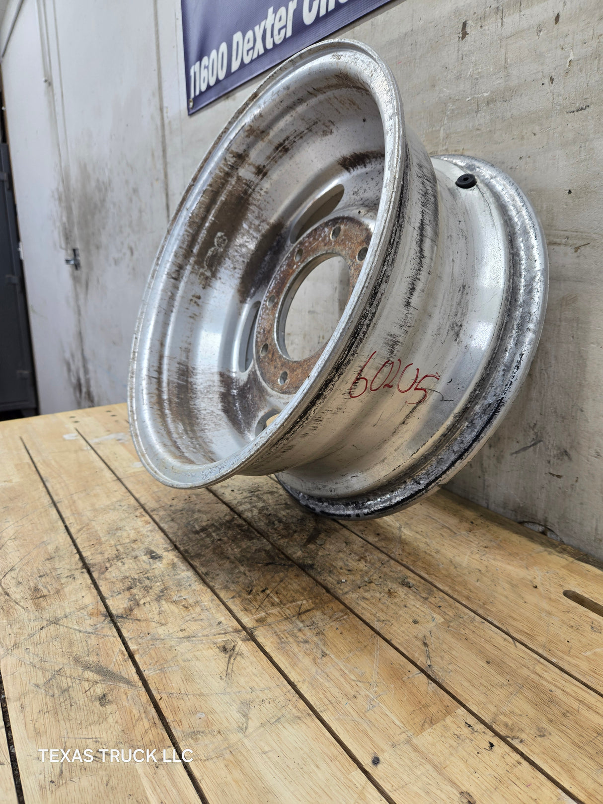 1999-2004 Ford F250 F350 Super Duty Excursion 16 x 7" Polished Aluminum Wheel Rim 8 x 170