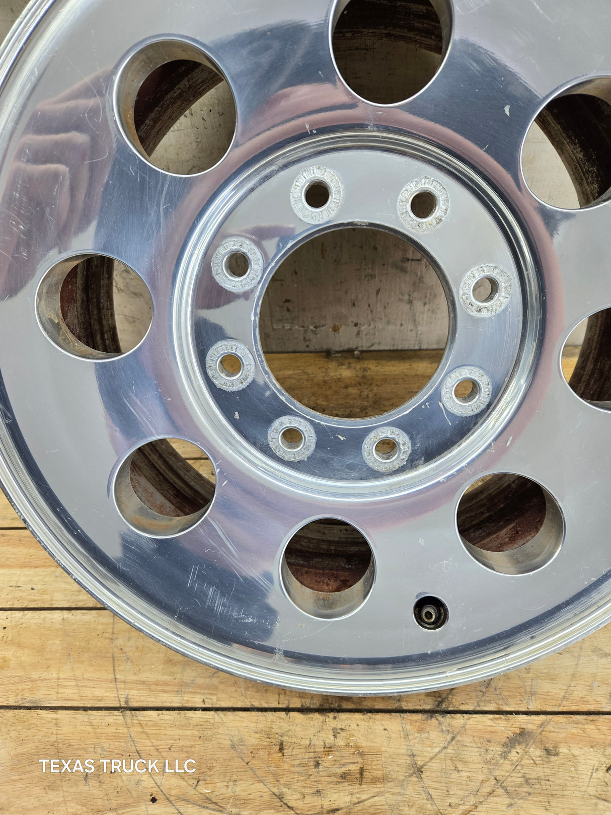 2005-2007 Ford Super Duty F250 F350 17" x 7.5" Aluminum Wheel 8x170 SRW