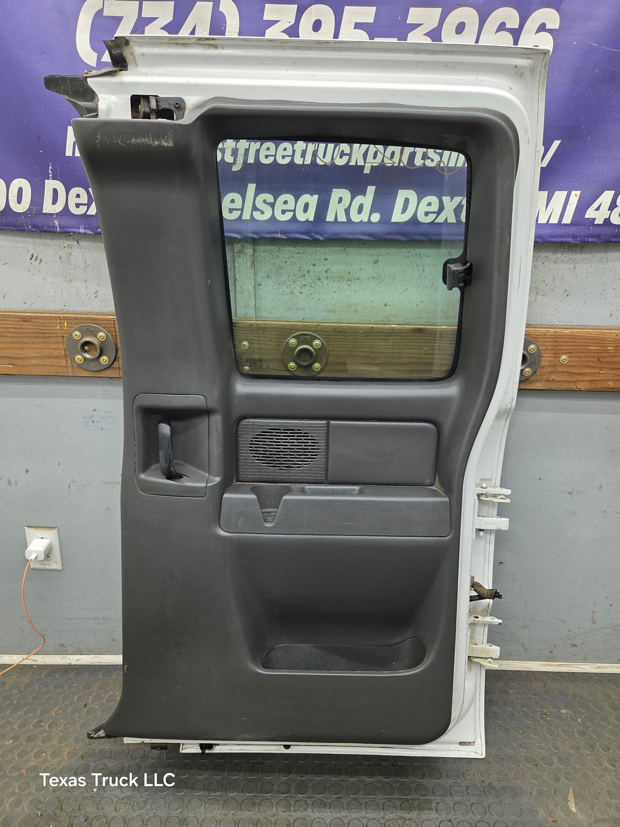 1999-2006 Chevrolet Silverado / GMC Sierra 1500 2500 3500 HD Rear Passenger side Extended Cab Rear Door