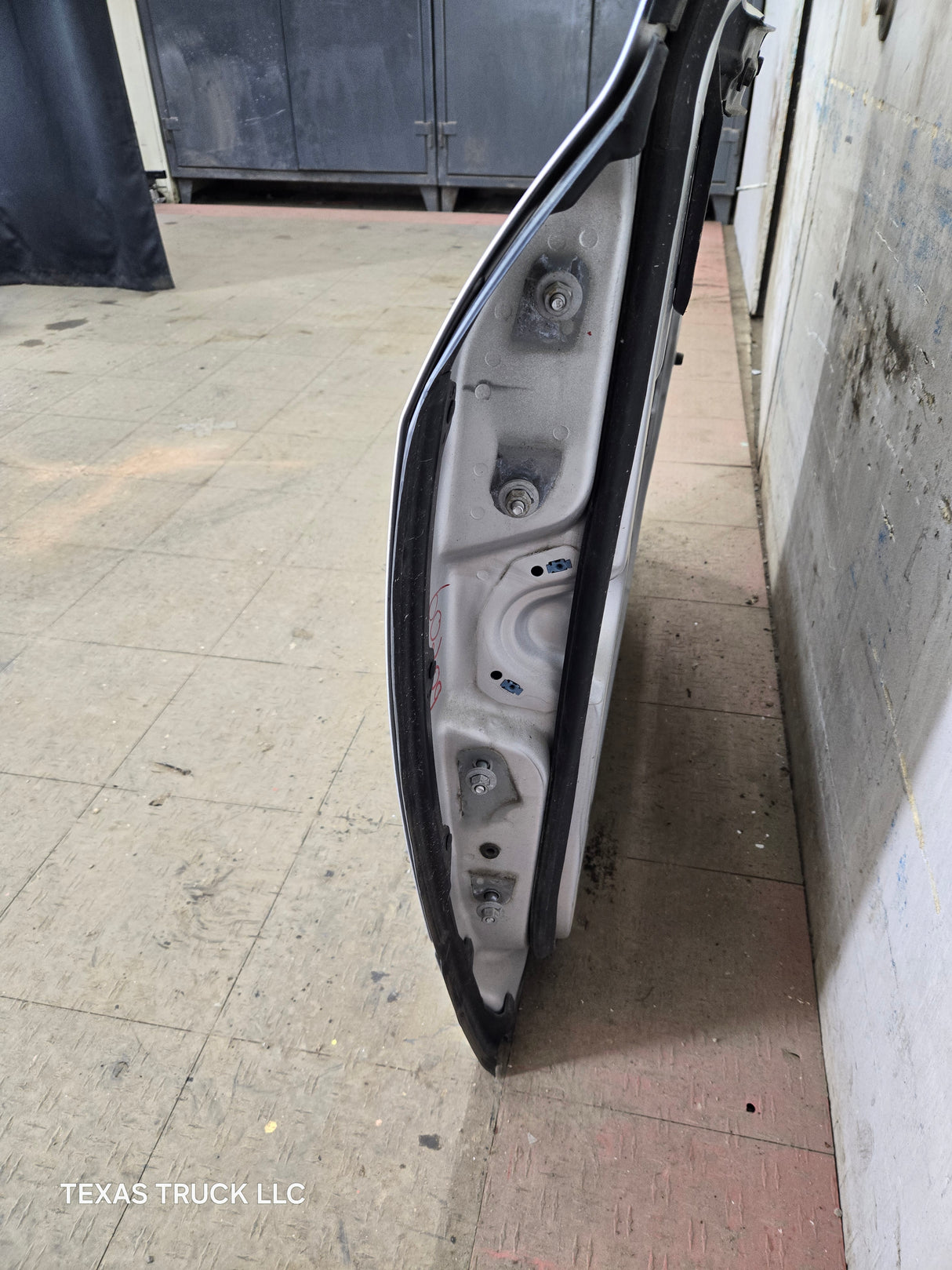 2009-2018 Dodge Ram 4th Gen Passenger Side RH Front Quad Crew Cab Door 1500 2500 3500 4500 5500