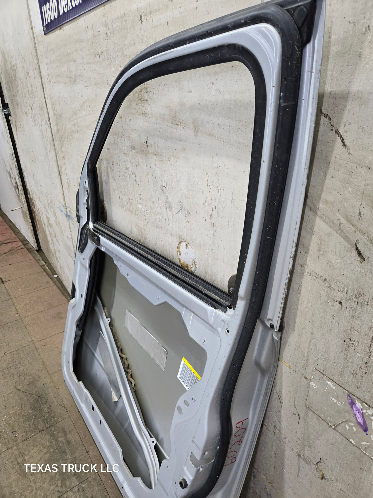 2009-2018 Dodge Ram 4th Gen Passenger Side RH Front Quad Crew Cab Door 1500 2500 3500 4500 5500