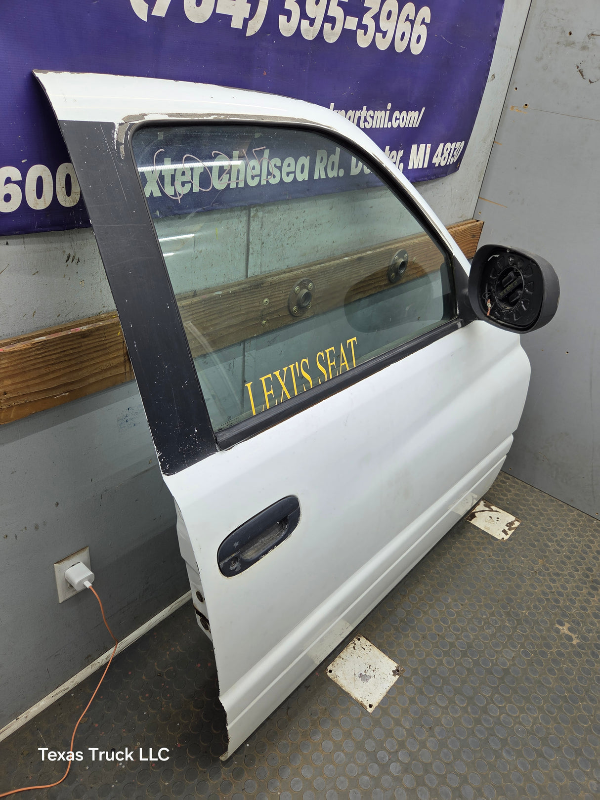 1994-2002 Dodge Ram 2nd Gen RH Passenger Side Front Door Regular Cab / 2 Door Ext Cab 1500 2500 3500 ROUND CORNER - White (Copy)