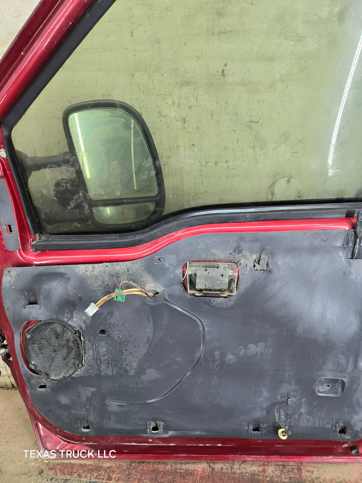 1999-2011 Ford Super Duty / Excursion Front Passenger RH Door F250 F350 F450 F550