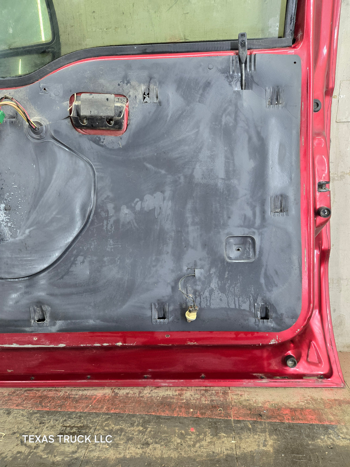 1999-2011 Ford Super Duty / Excursion Front Passenger RH Door F250 F350 F450 F550
