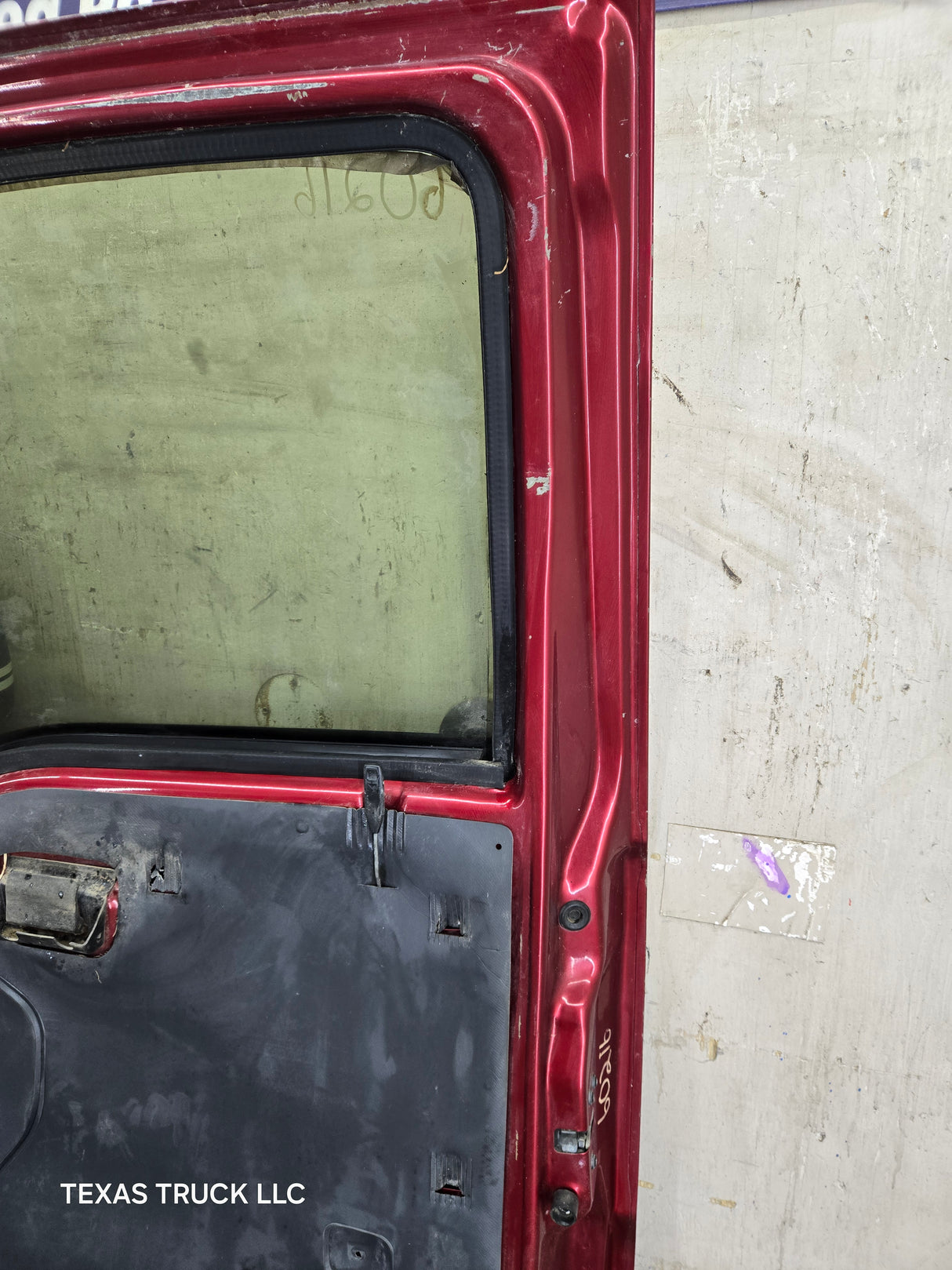 1999-2011 Ford Super Duty / Excursion Front Passenger RH Door F250 F350 F450 F550
