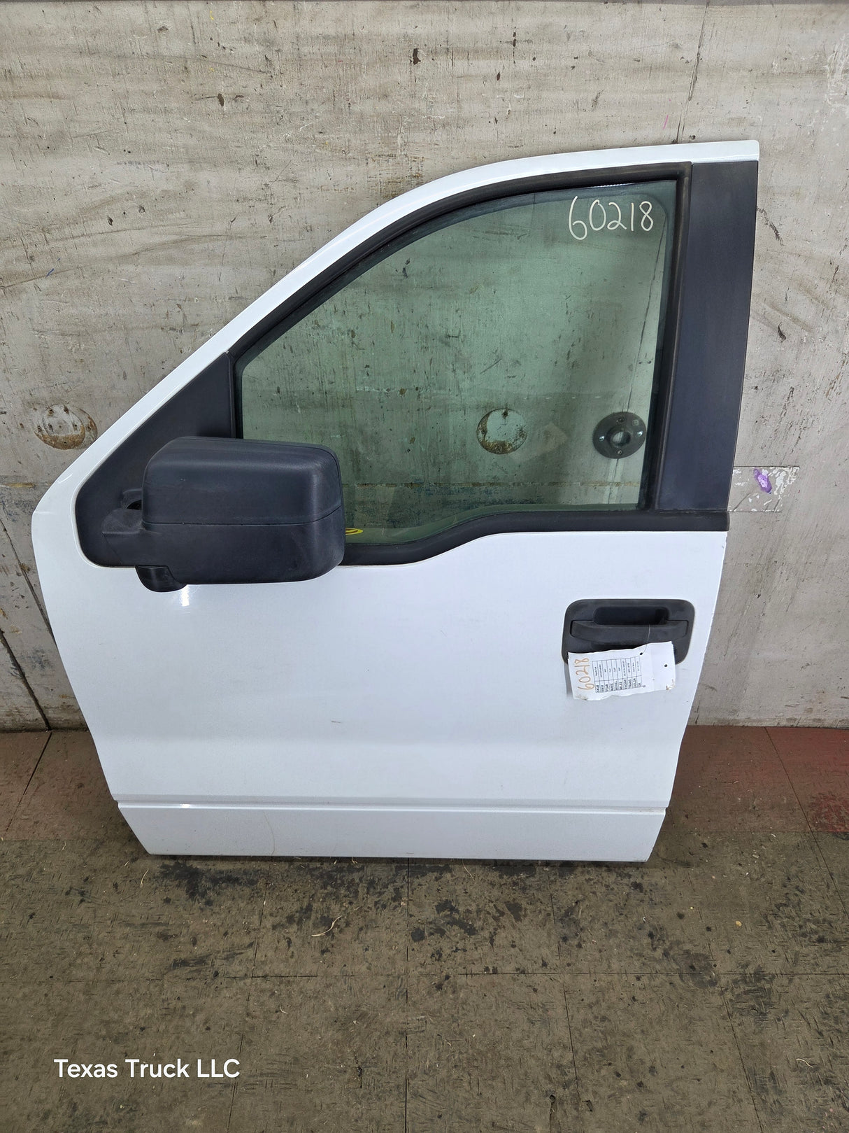 2004-2008 Ford F150 LH Driver Front Regular/Extended Cab Door