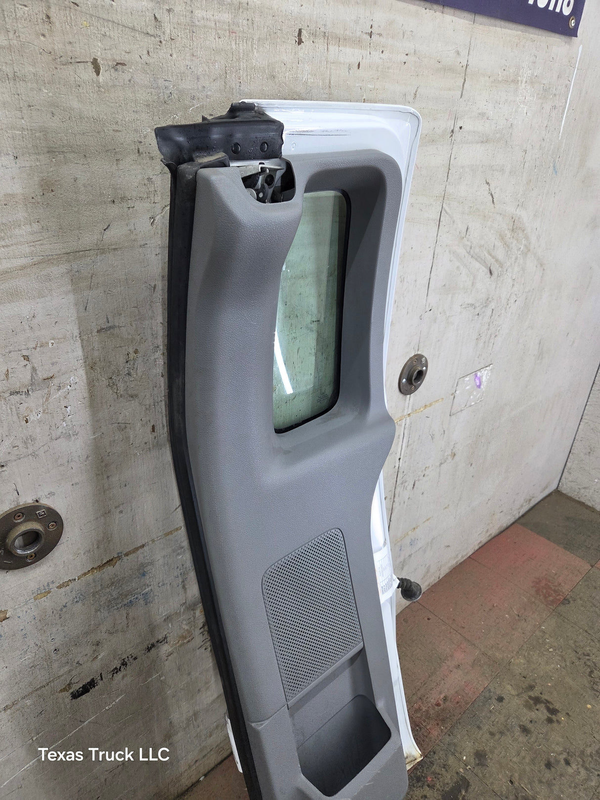 2004-2008 Ford F150 RH Right Rear Suicide "plus" Cab Door