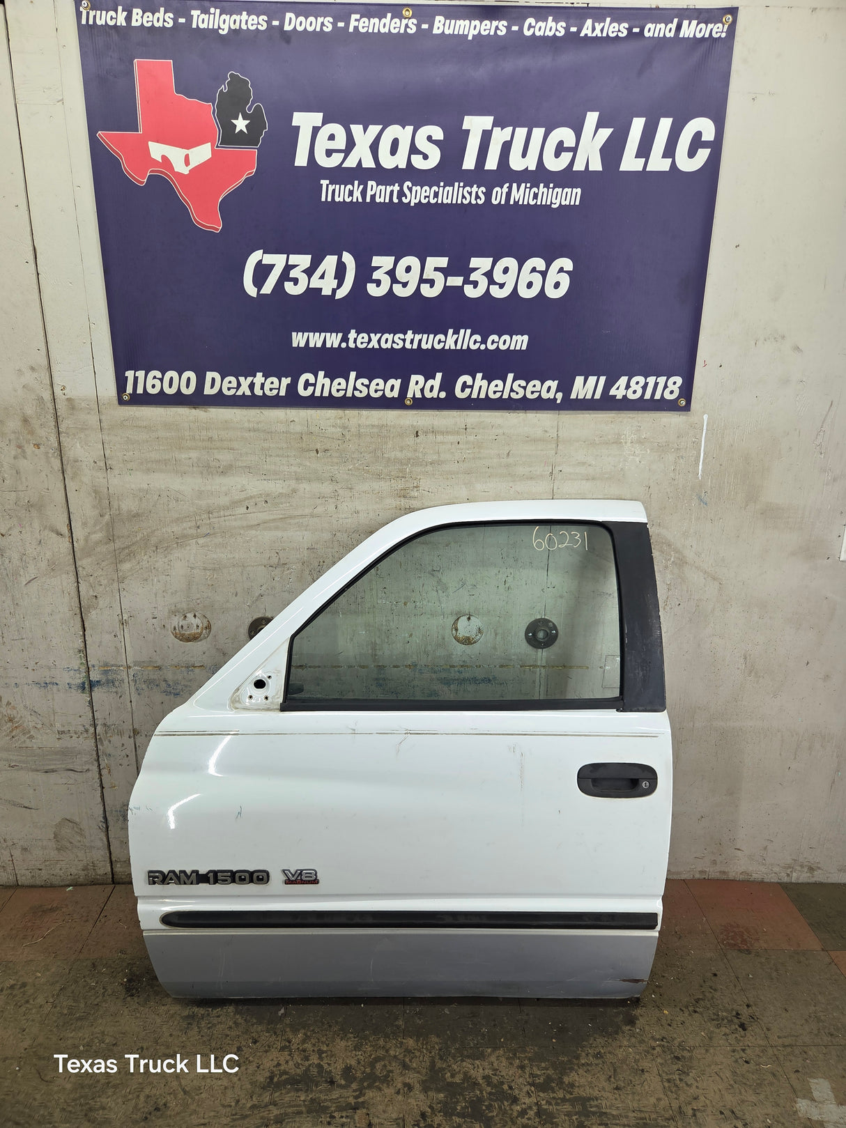 1994-2002 Dodge Ram 2nd Gen LH Driver Side Front Door Regular Cab / 2 Door Ext Cab 1500 2500 3500 ROUND CORNER