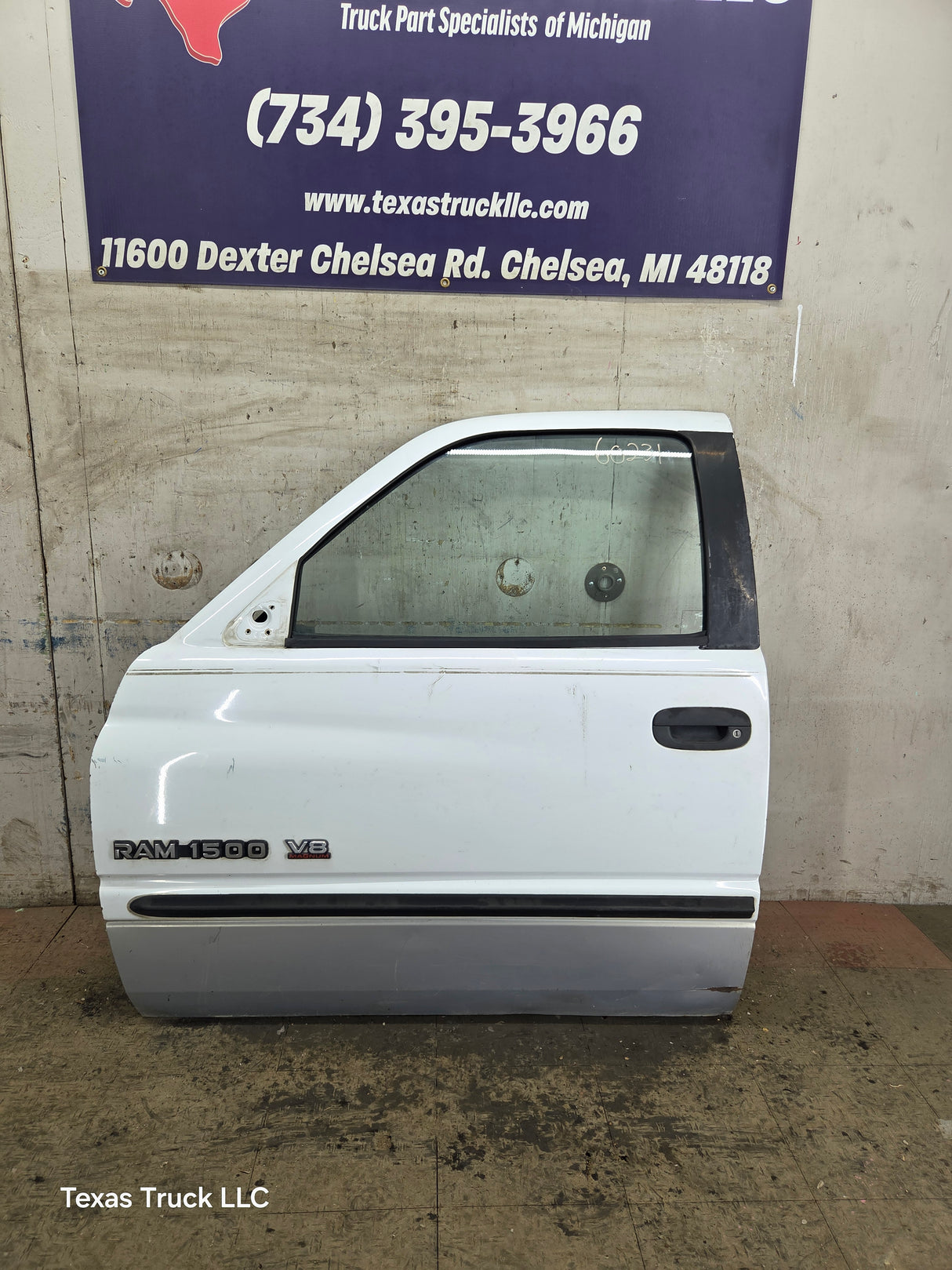 1994-2002 Dodge Ram 2nd Gen LH Driver Side Front Door Regular Cab / 2 Door Ext Cab 1500 2500 3500 ROUND CORNER