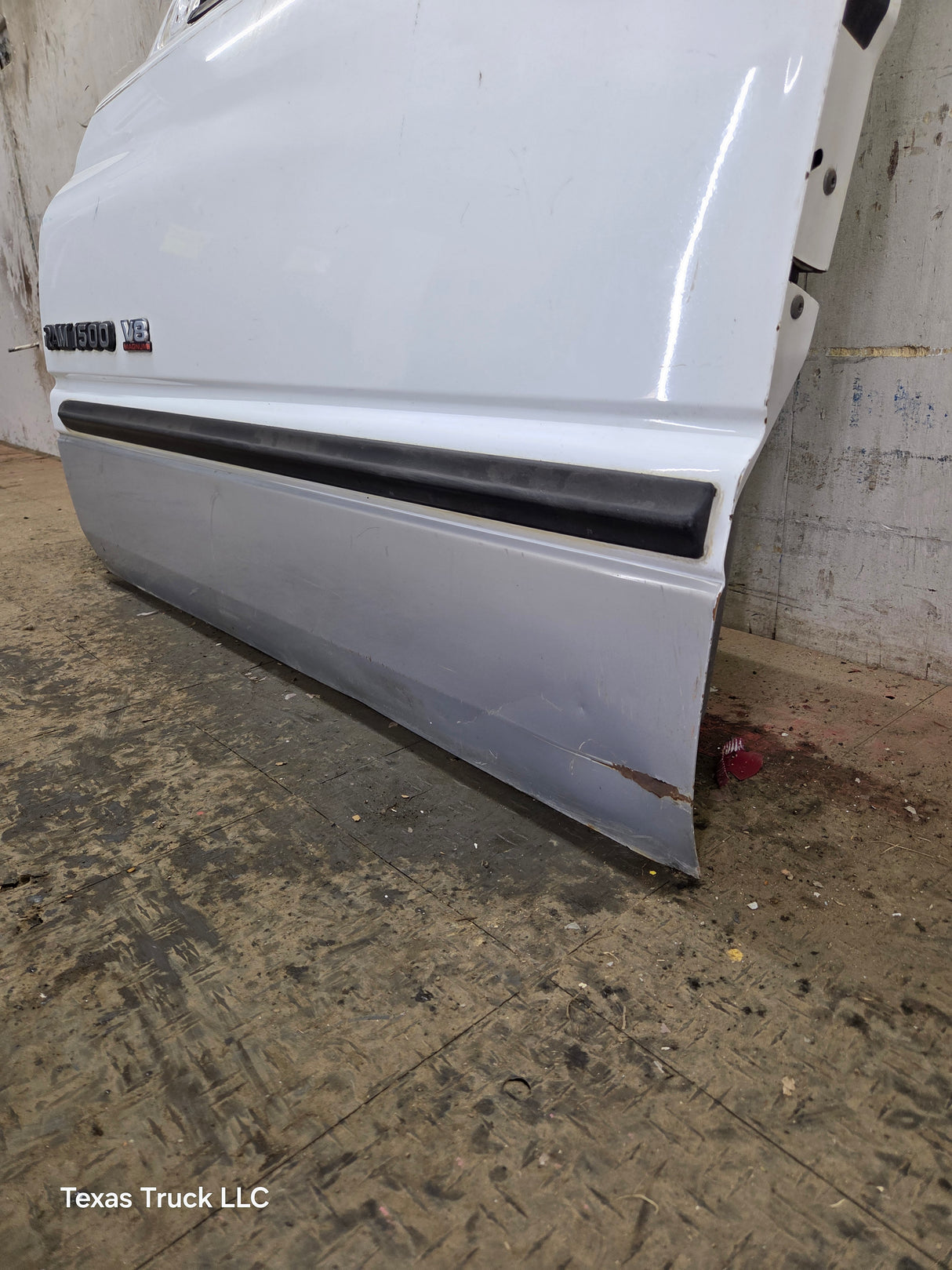 1994-2002 Dodge Ram 2nd Gen LH Driver Side Front Door Regular Cab / 2 Door Ext Cab 1500 2500 3500 ROUND CORNER