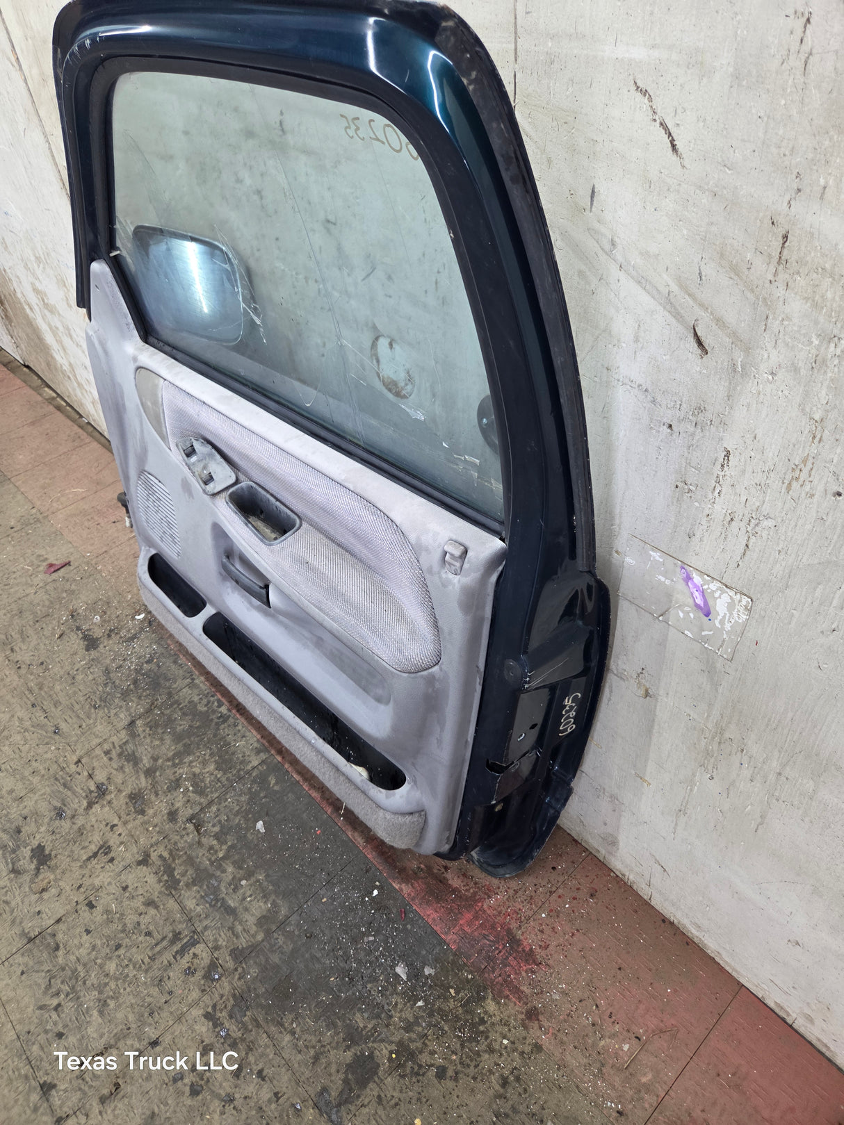 1994-2002 Dodge Ram 2nd Gen RH Passenger Side Front Door Regular Cab / 2 Door Ext Cab 1500 2500 3500 ROUND CORNER