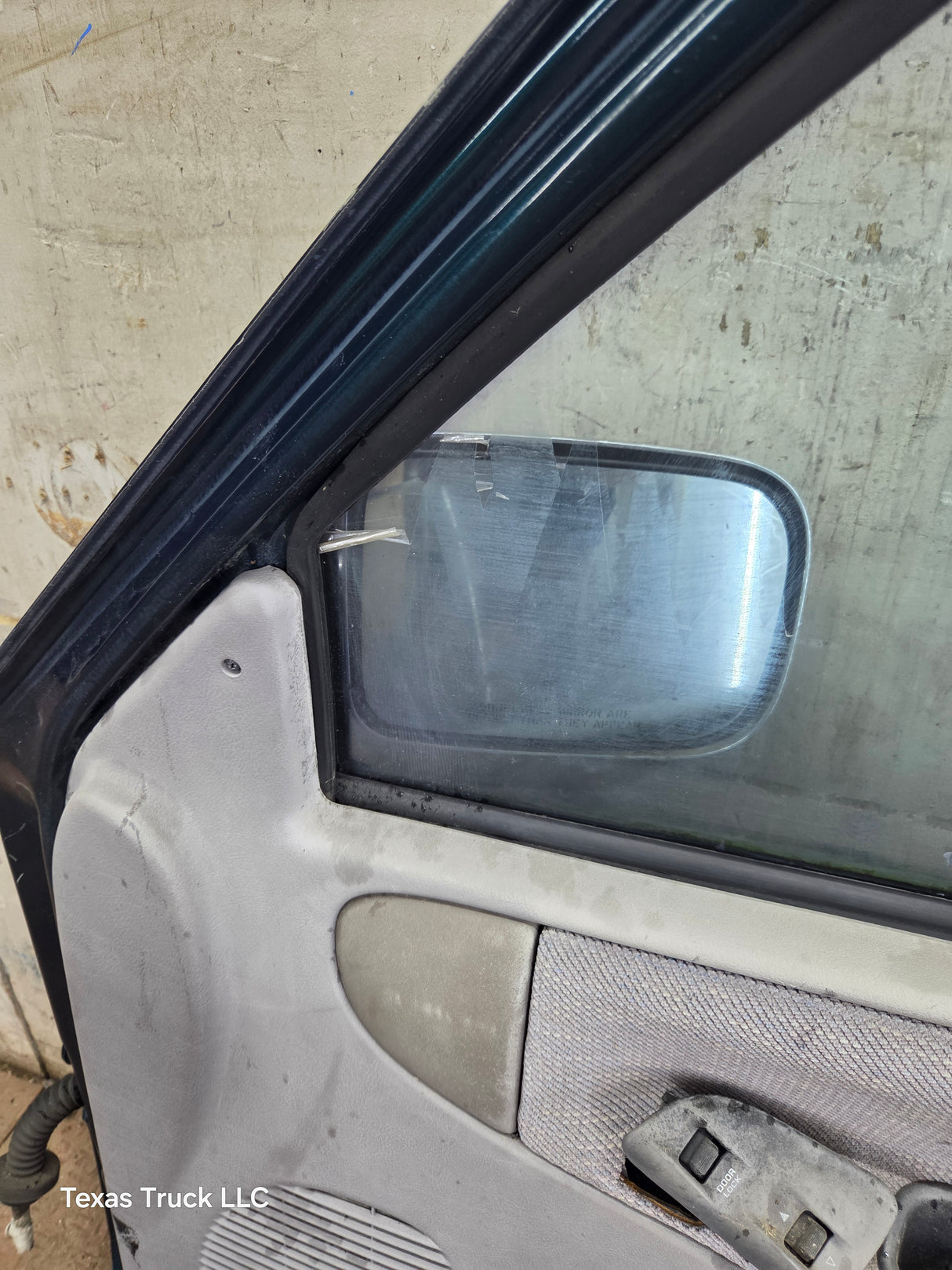 1994-2002 Dodge Ram 2nd Gen RH Passenger Side Front Door Regular Cab / 2 Door Ext Cab 1500 2500 3500 ROUND CORNER