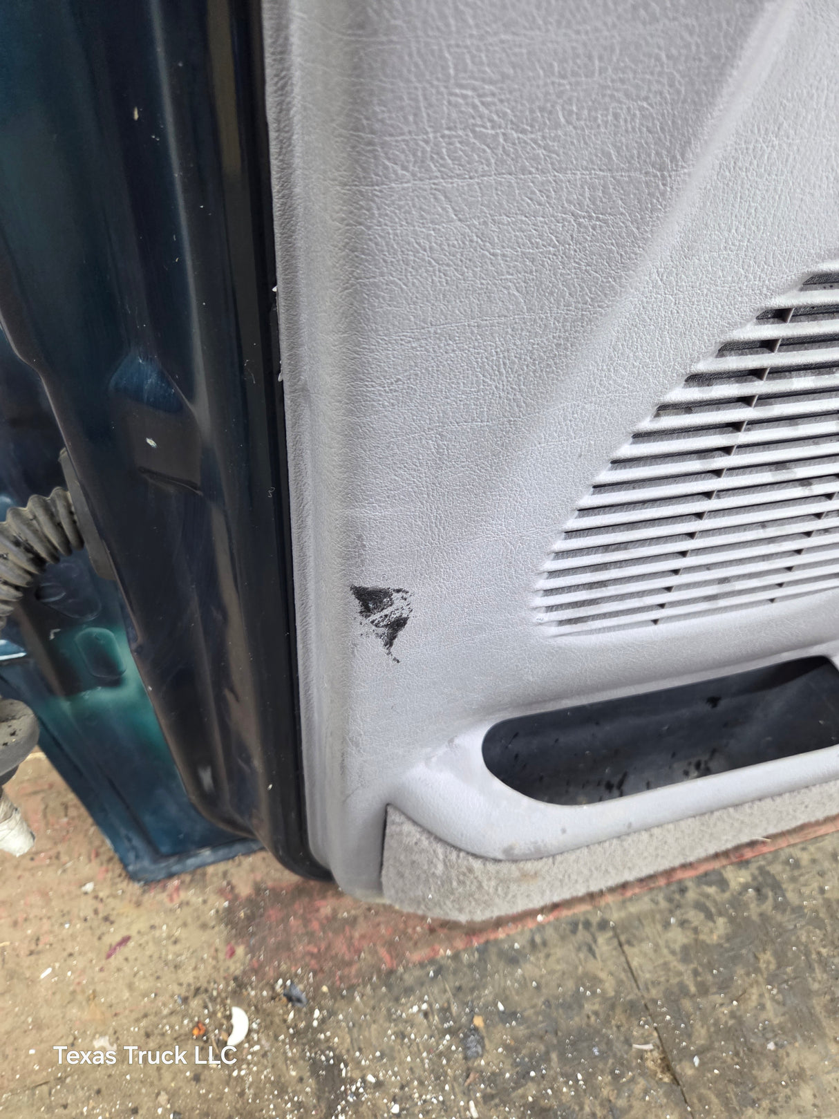 1994-2002 Dodge Ram 2nd Gen RH Passenger Side Front Door Regular Cab / 2 Door Ext Cab 1500 2500 3500 ROUND CORNER