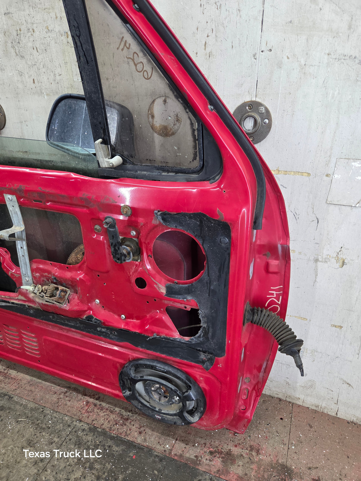 1980-1991 Ford F Series F250 F350 F450 F550 LH Driver Side Front Door