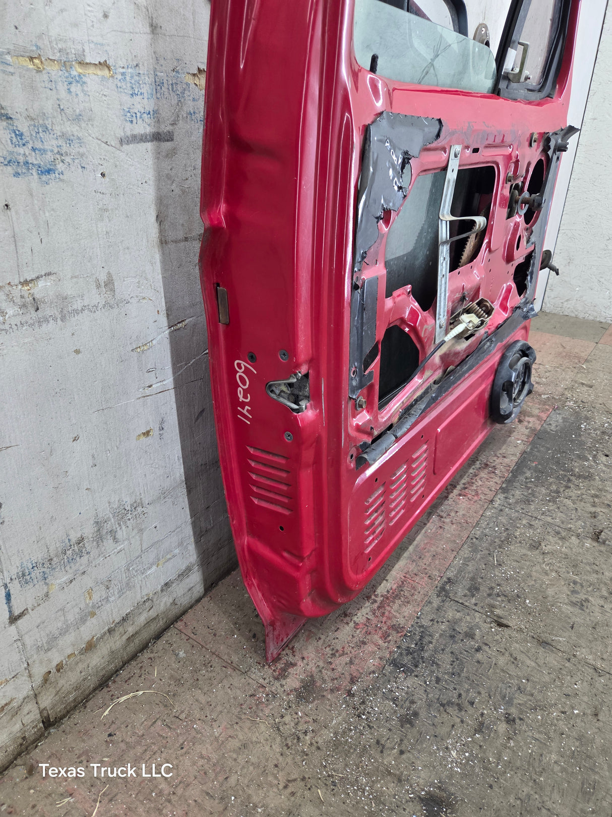 1980-1991 Ford F Series F250 F350 F450 F550 LH Driver Side Front Door