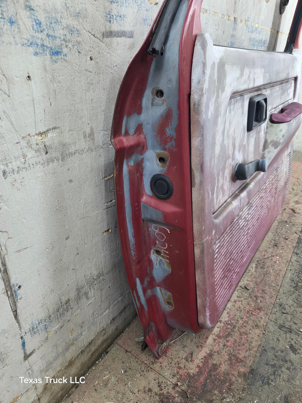1983-1988 Ford Ranger Passenger Side Front Right Hand Door