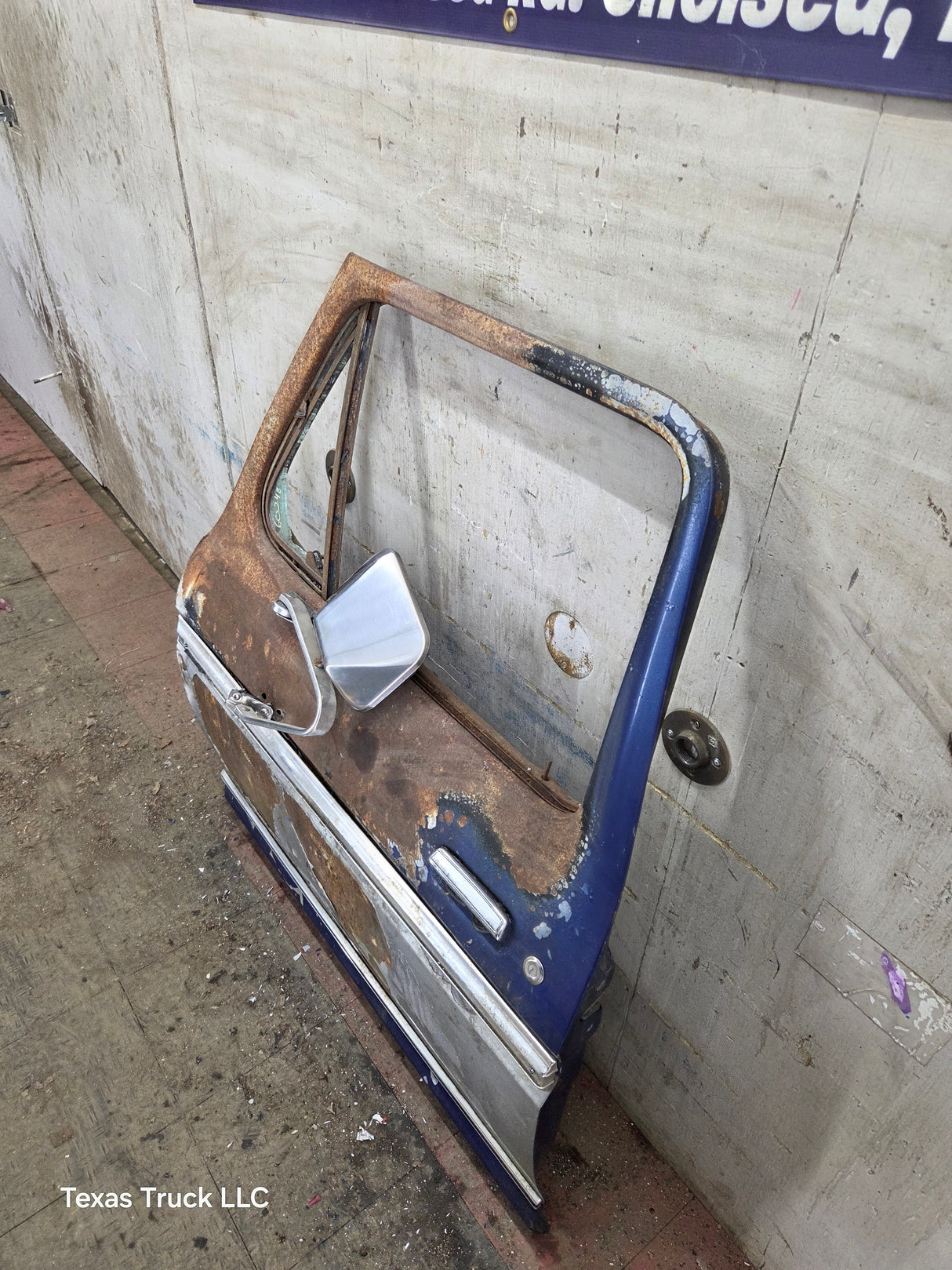 1973-1979 Ford F100 F150 F250 F350 LH Driver Side Front Door