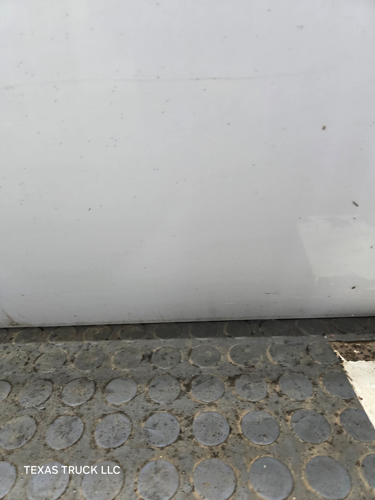 1999-2011 Ford Super Duty LH Driver Side Front Door F250 F350 F450 F550
